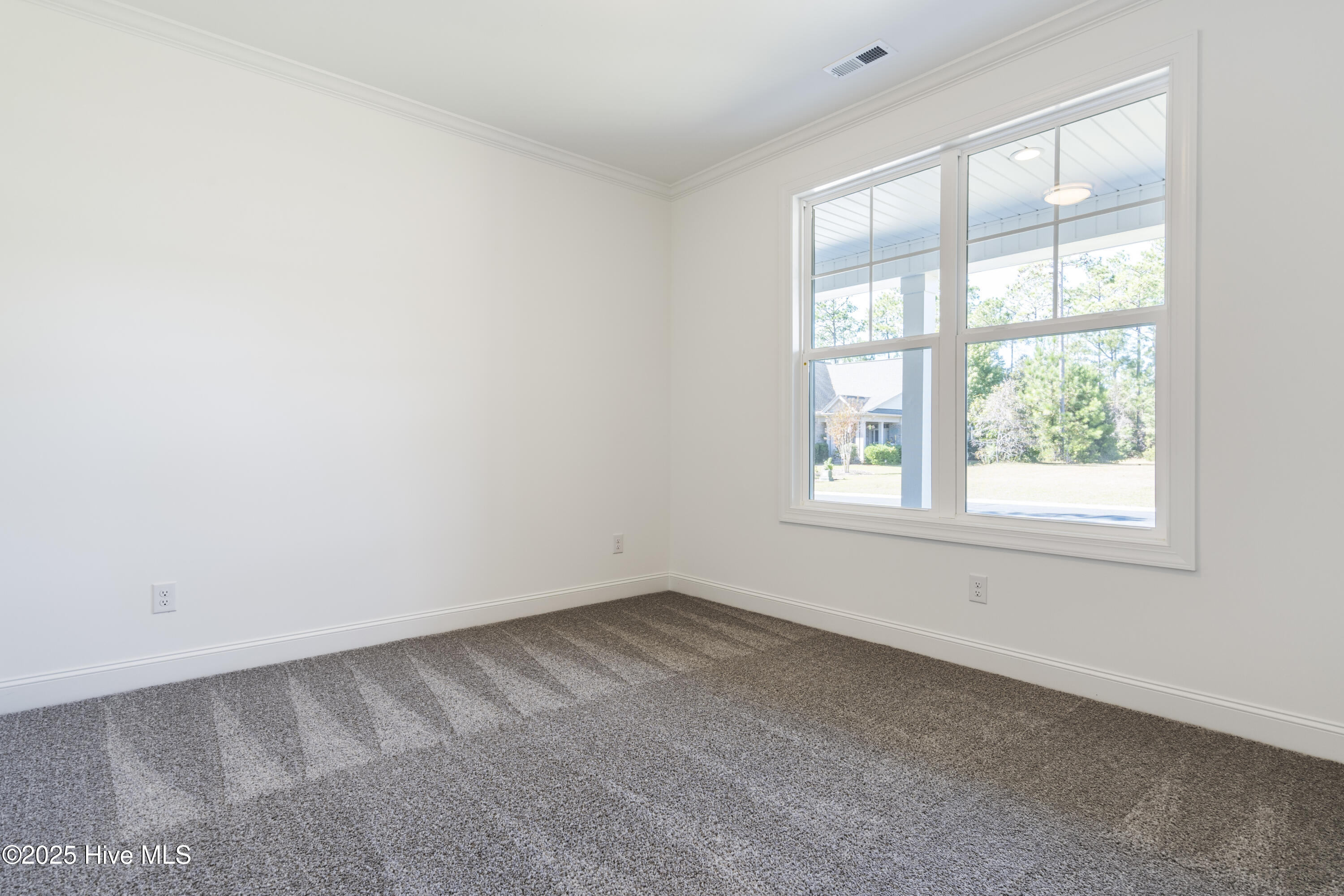 1273 St Simons Drive SE