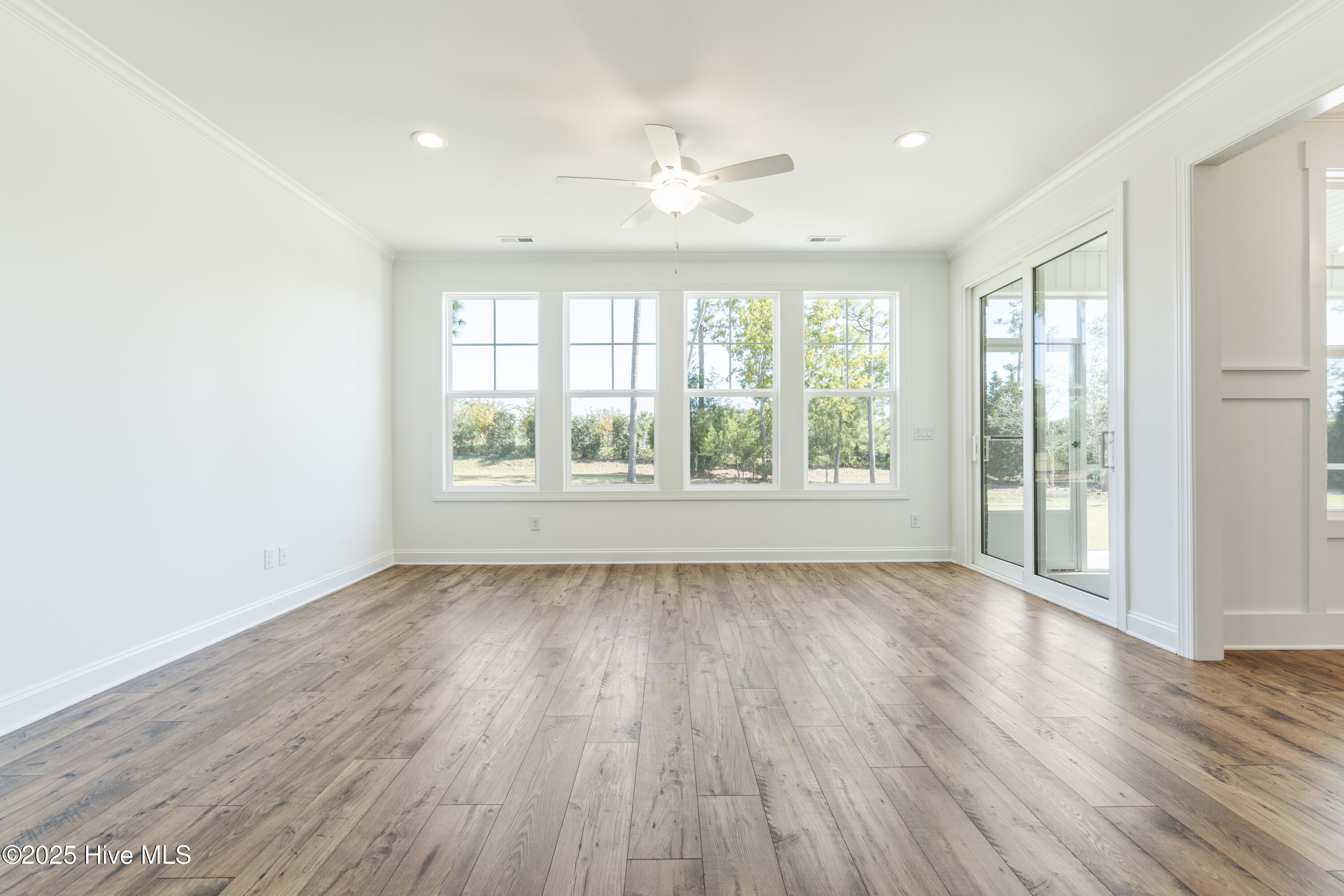 1273 St Simons Drive SE