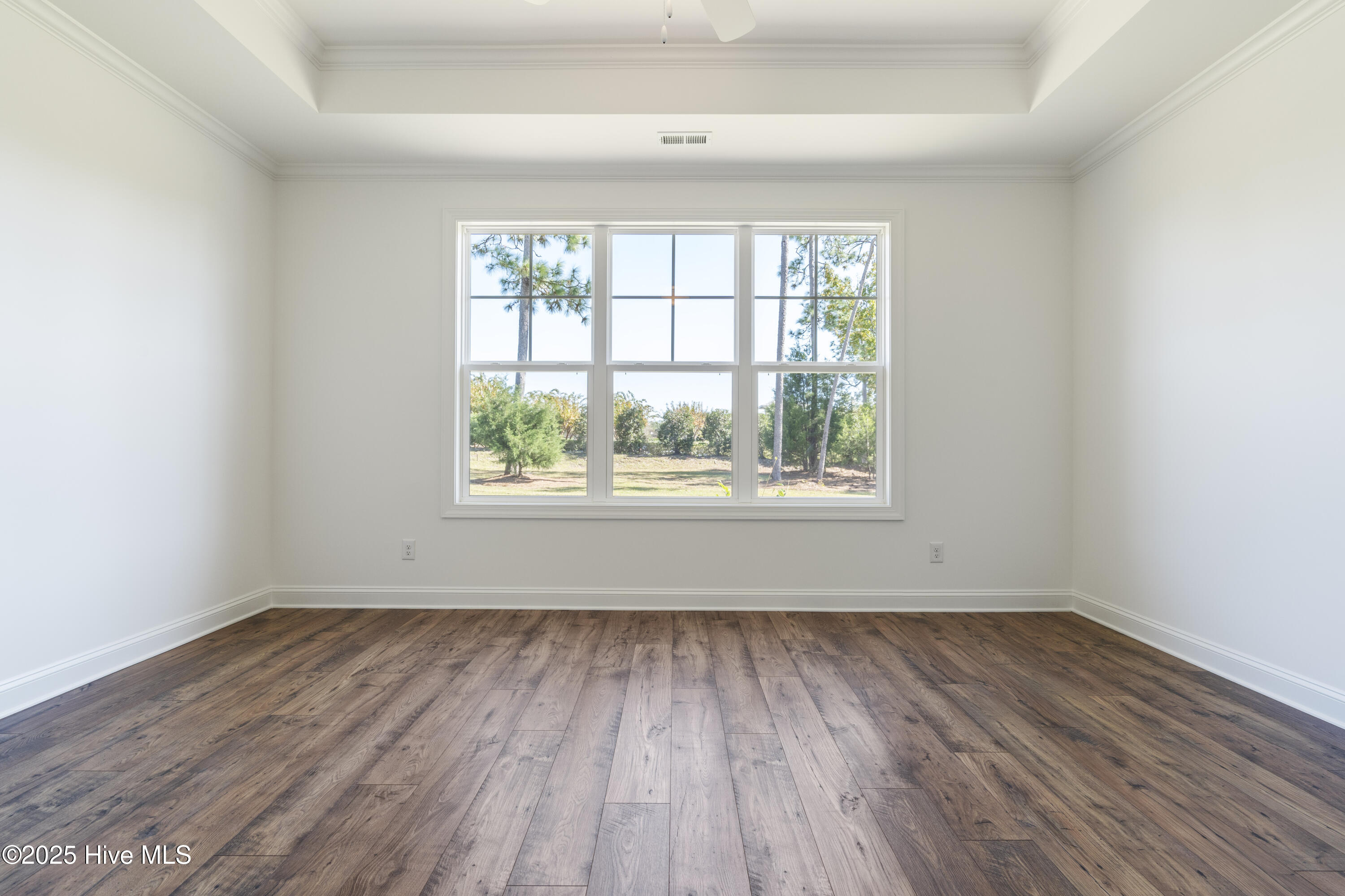 1273 St Simons Drive SE