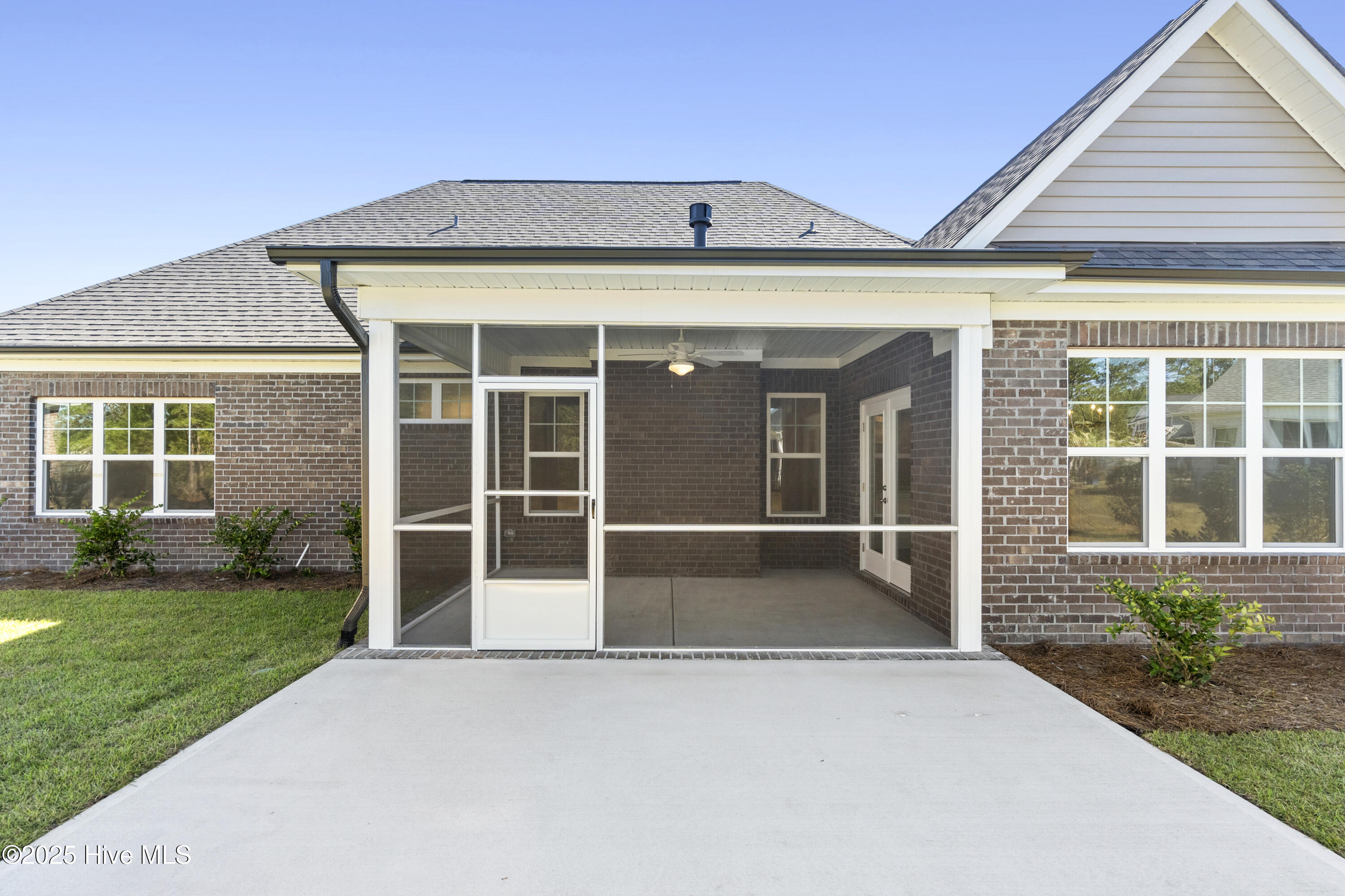 1156 Turnata Drive SE