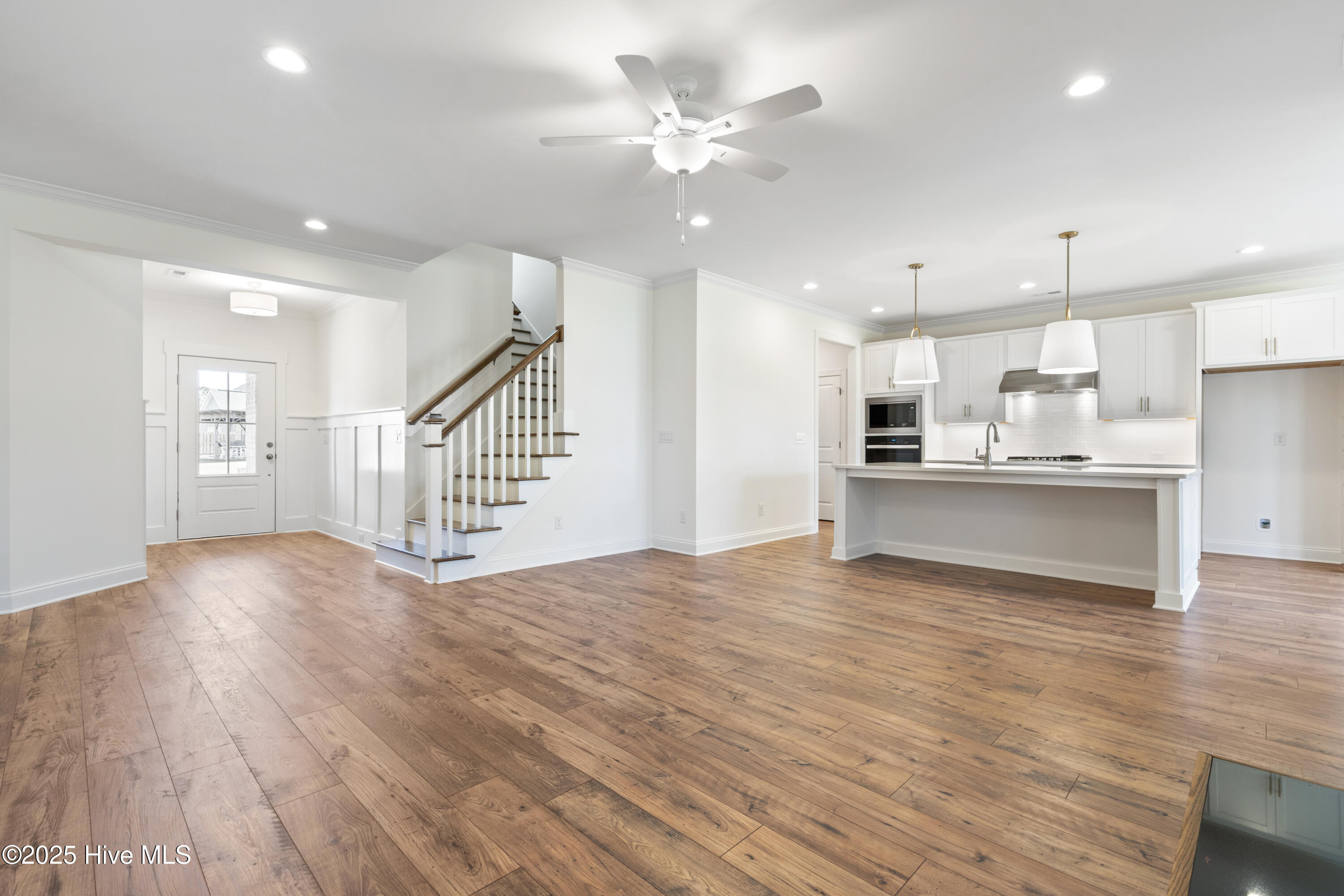 1156 Turnata Drive SE