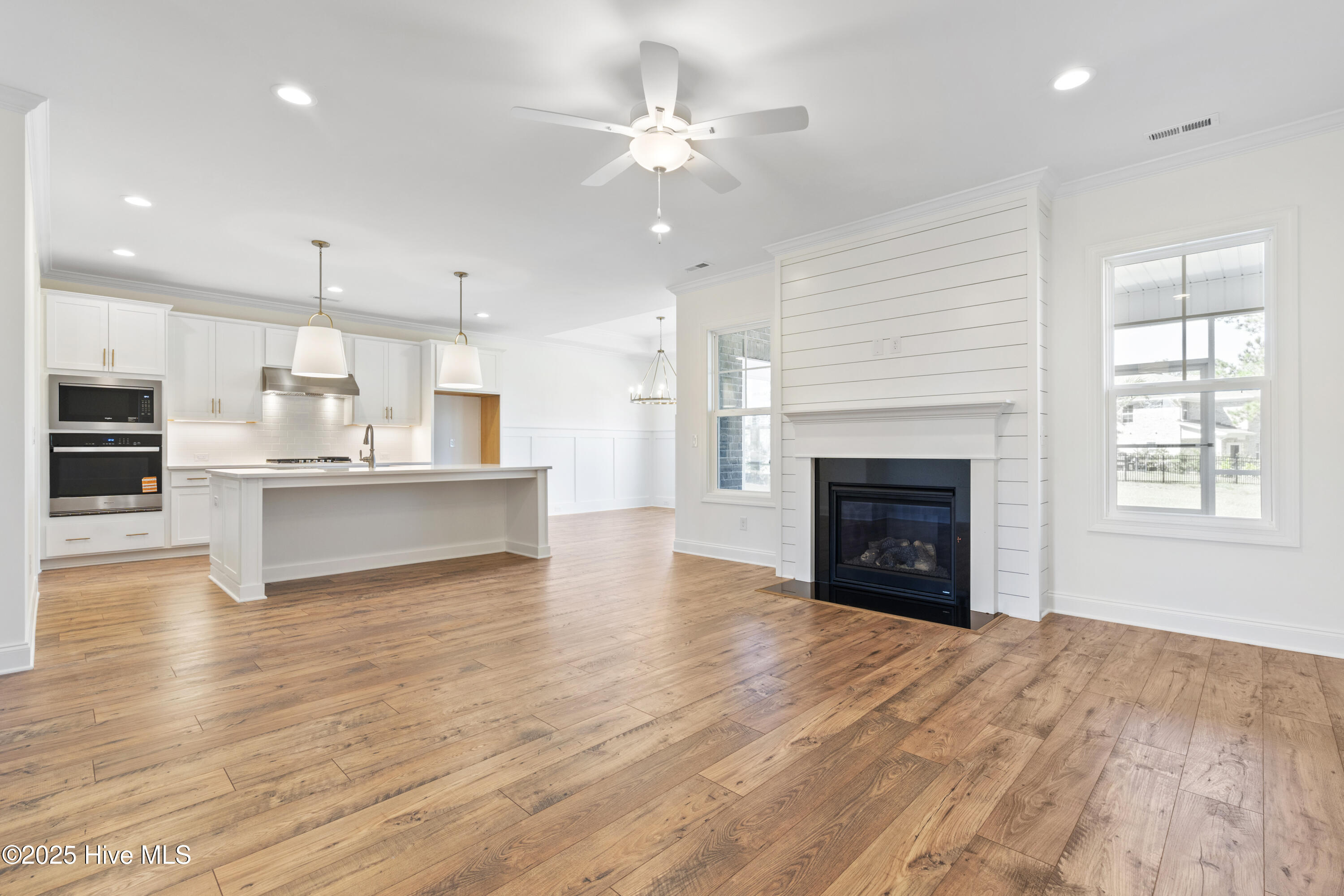 1156 Turnata Drive SE