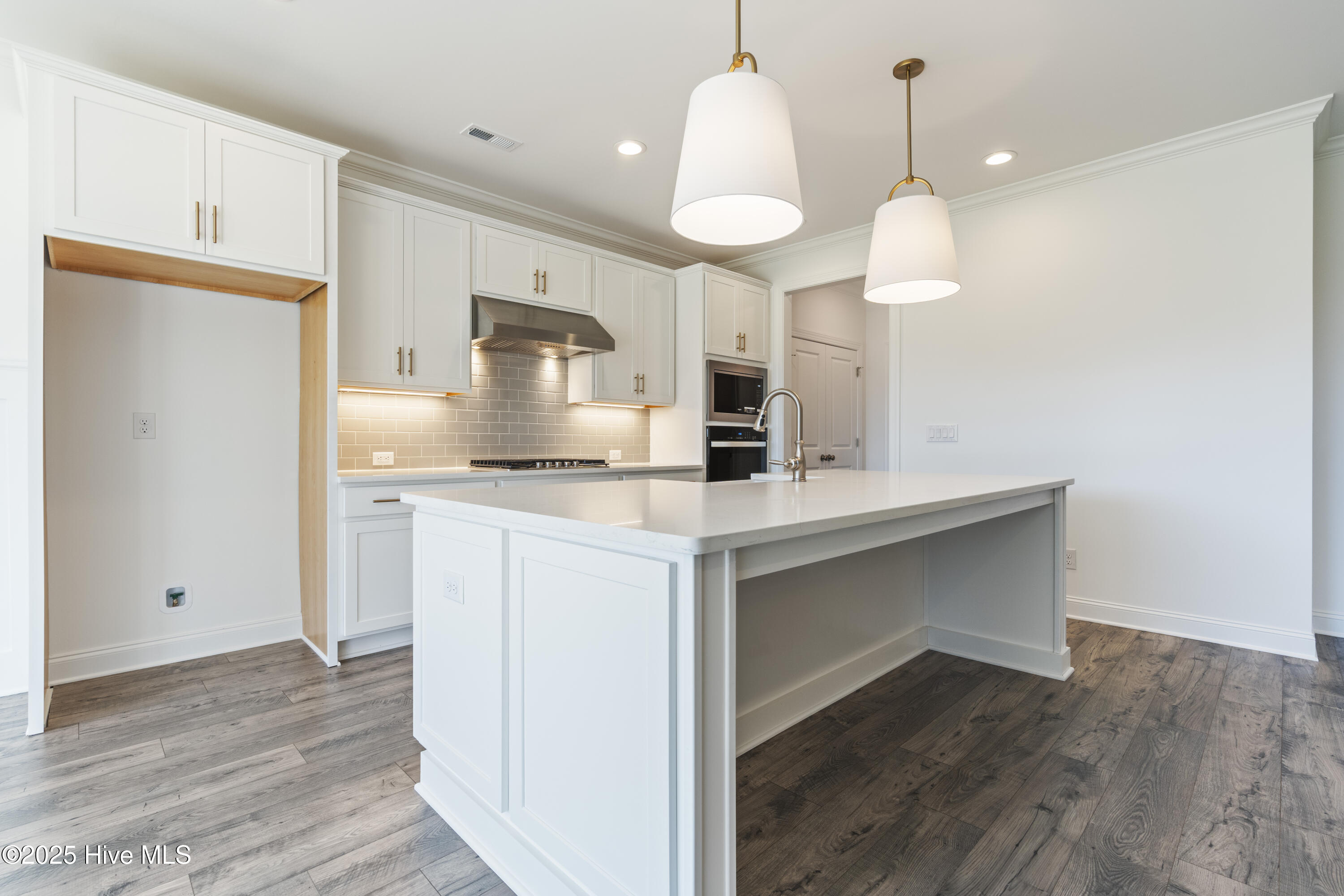 1159 Turnata Drive SE