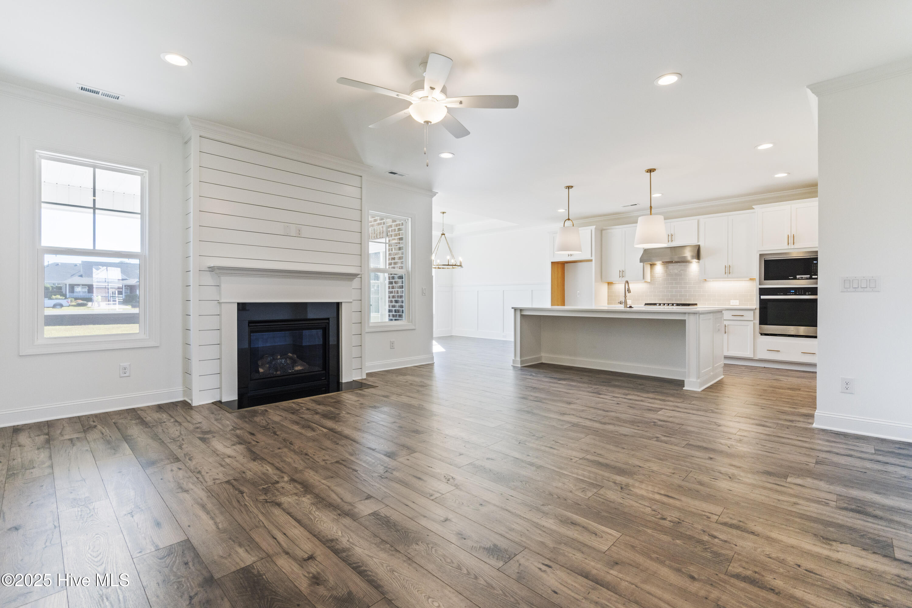 1159 Turnata Drive SE