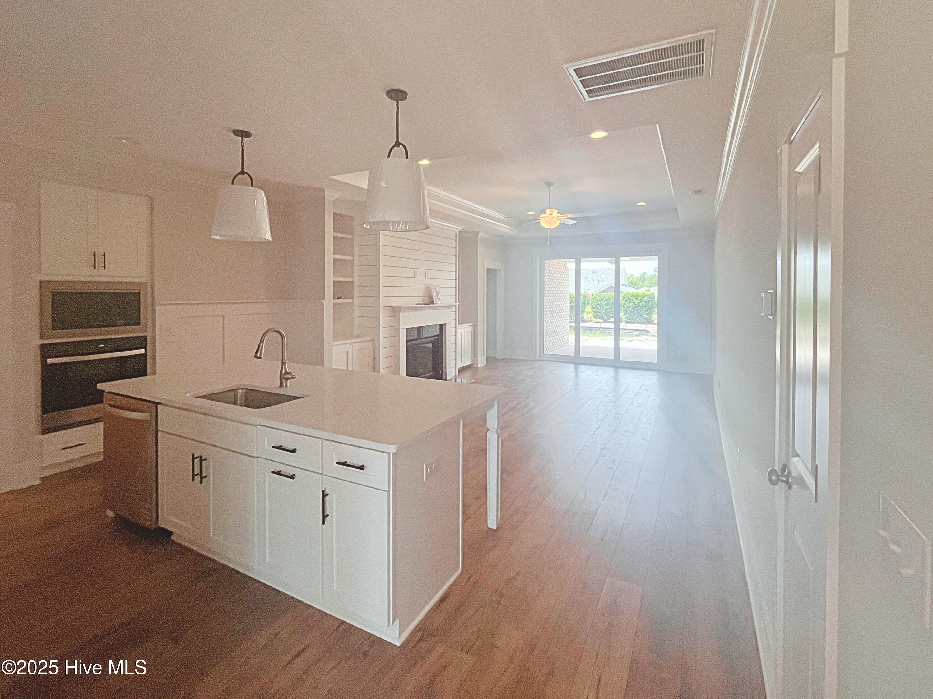1250 Formosa Drive SE, 85