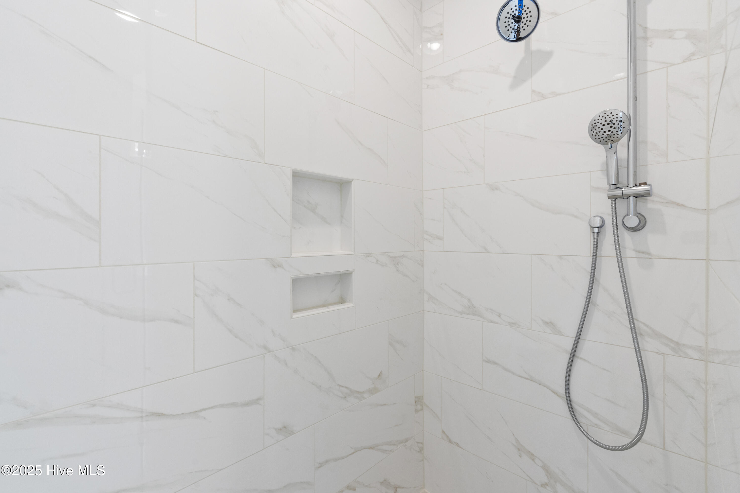 1250 Formosa Drive SE, 85