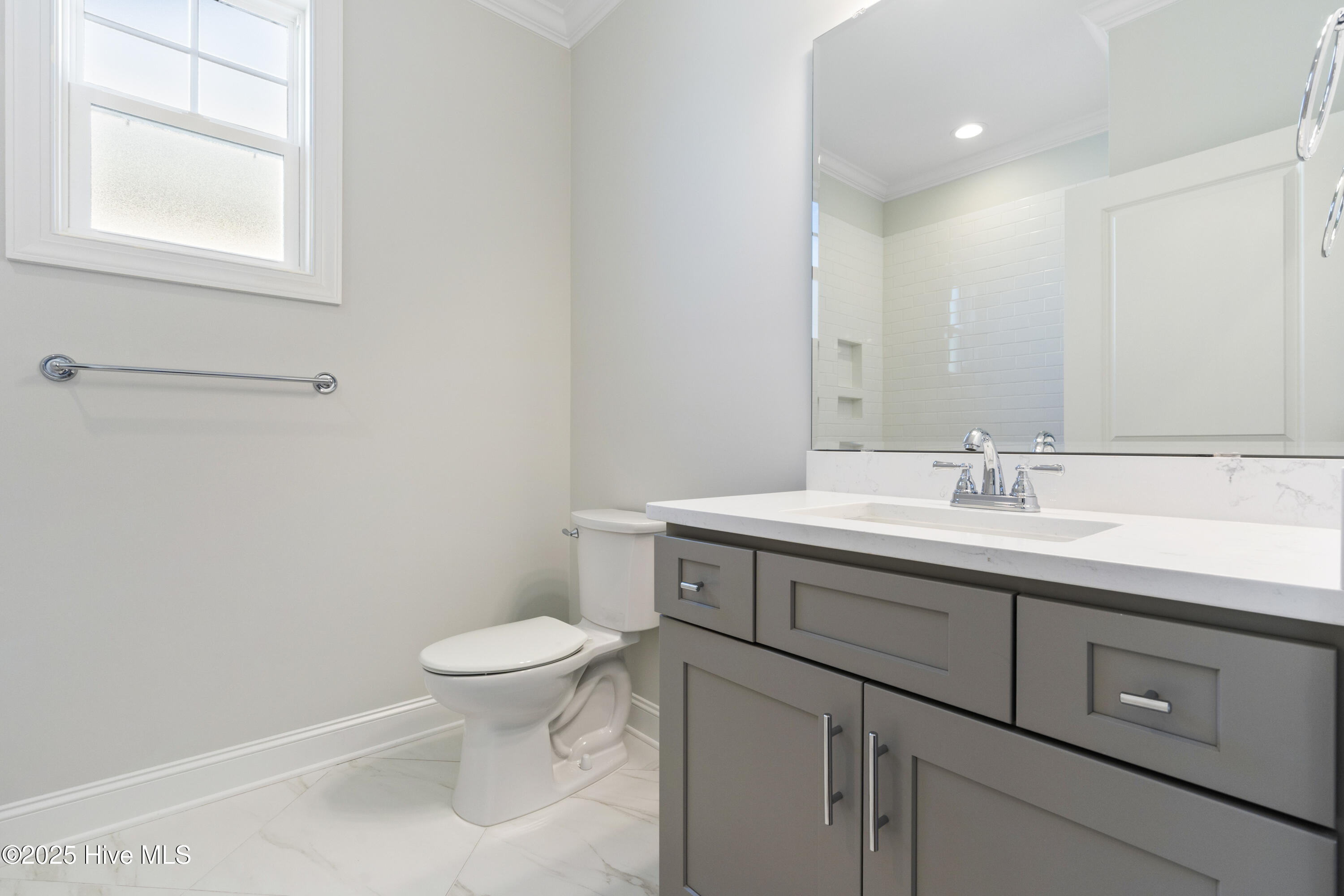 1250 Formosa Drive SE, 85