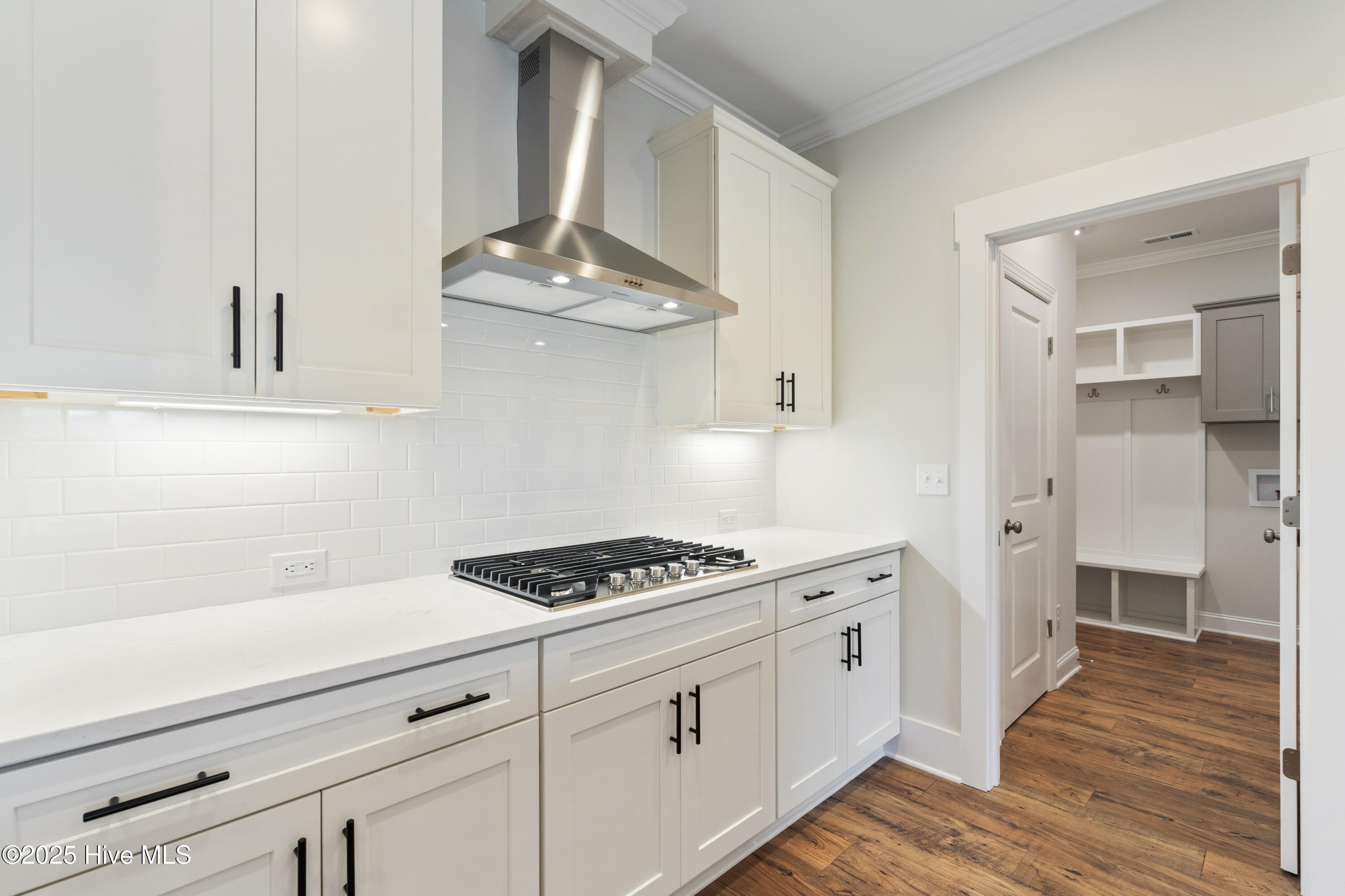 1250 Formosa Drive SE, 85