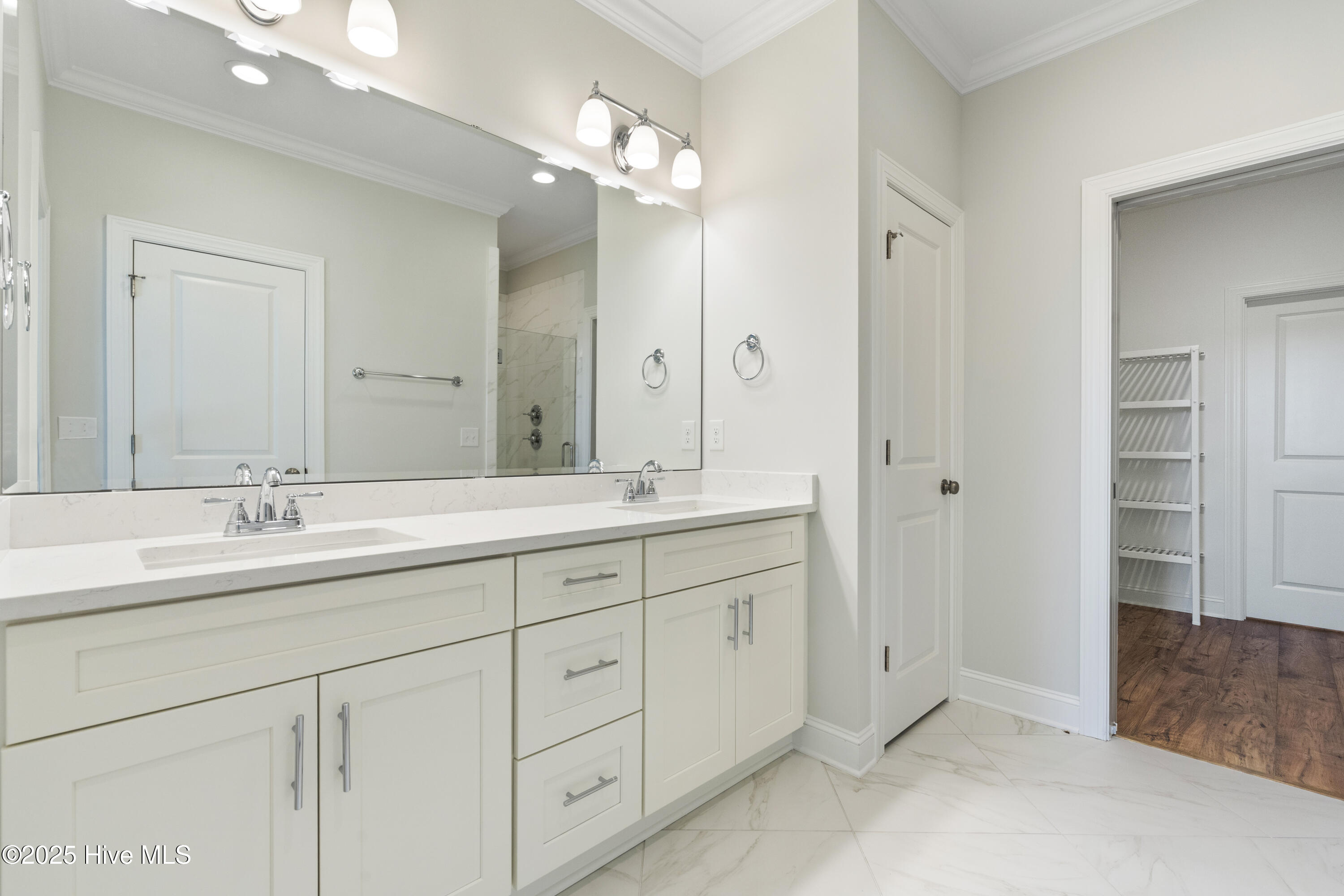 1250 Formosa Drive SE, 85