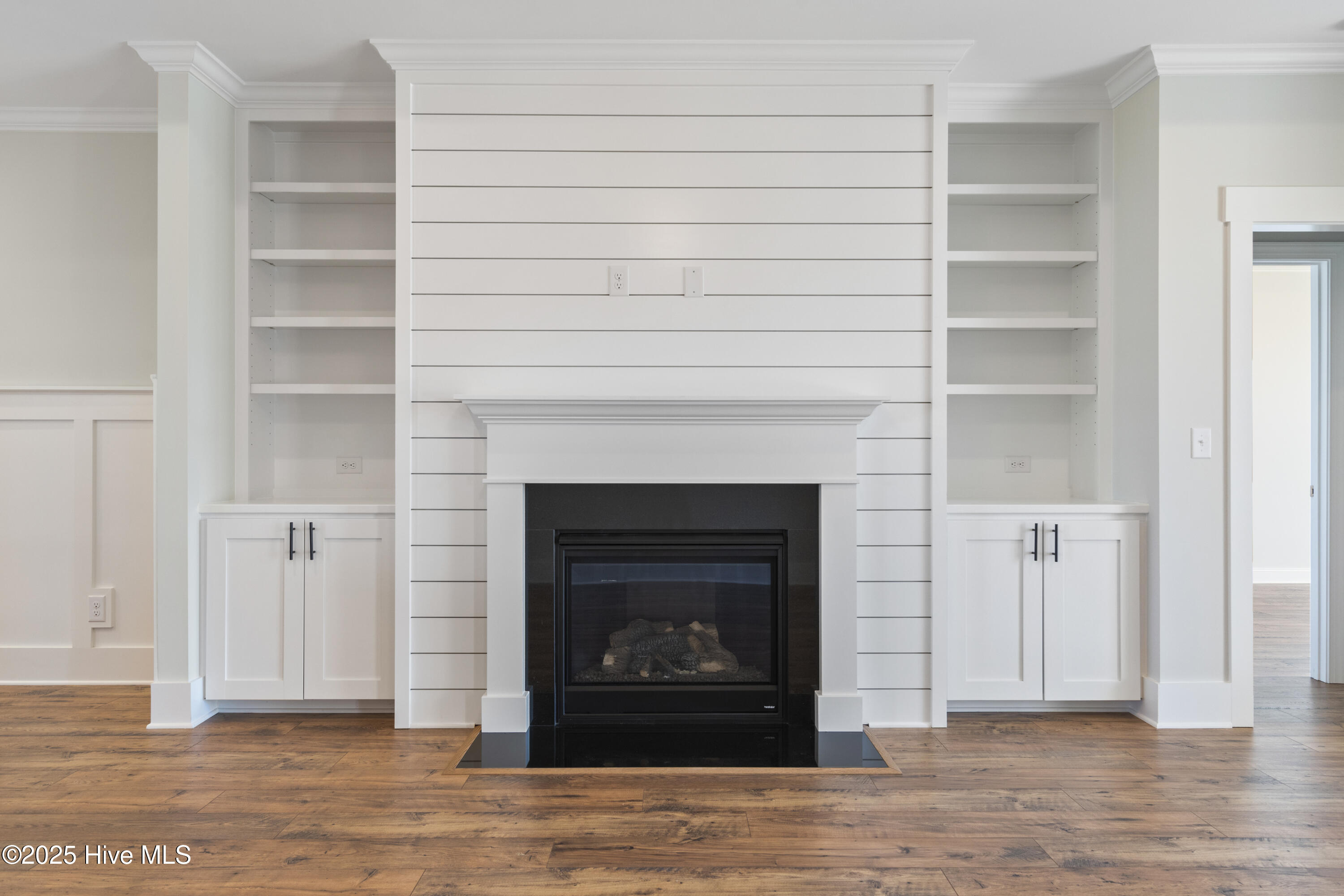 1250 Formosa Drive SE, 85