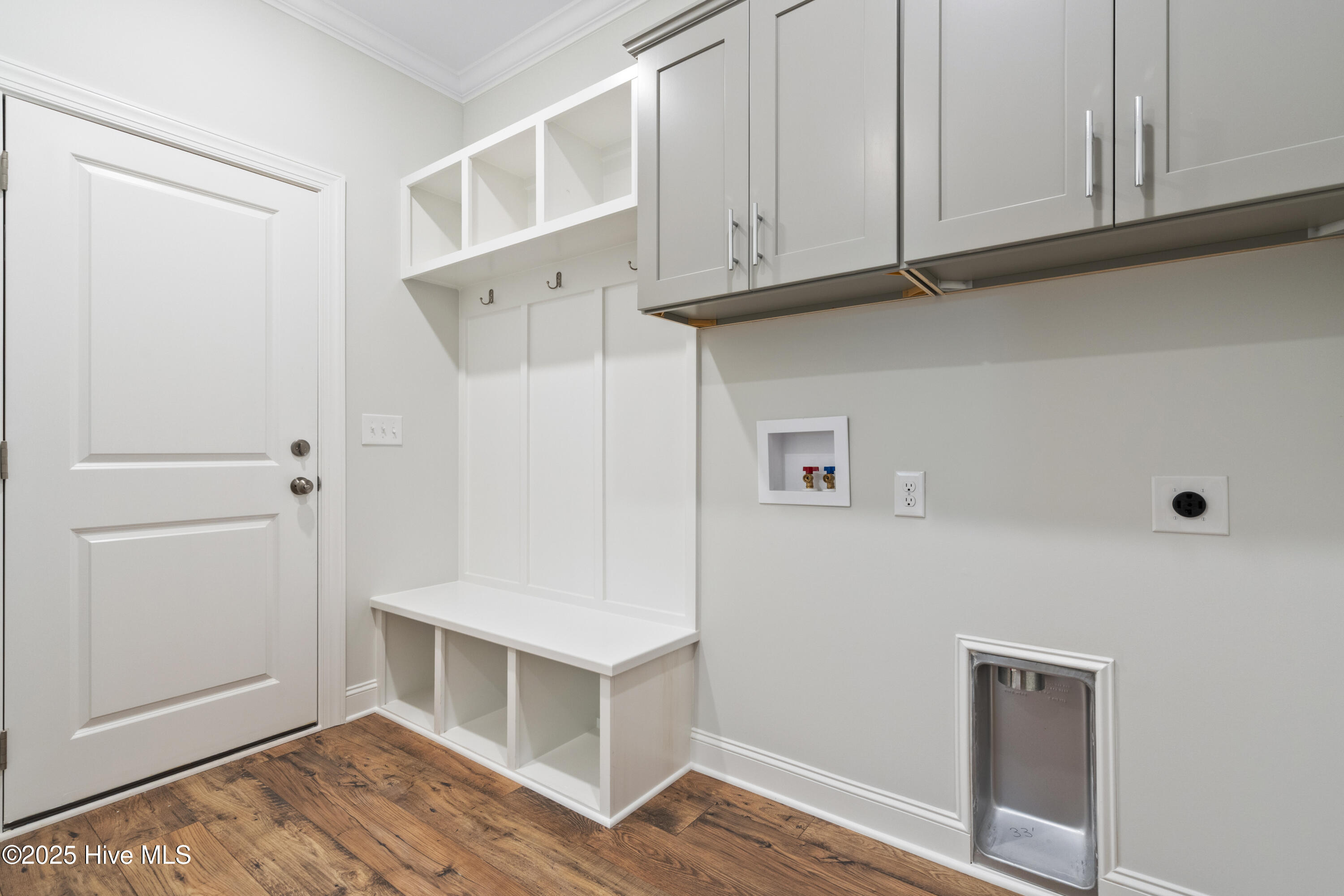 1250 Formosa Drive SE, 85