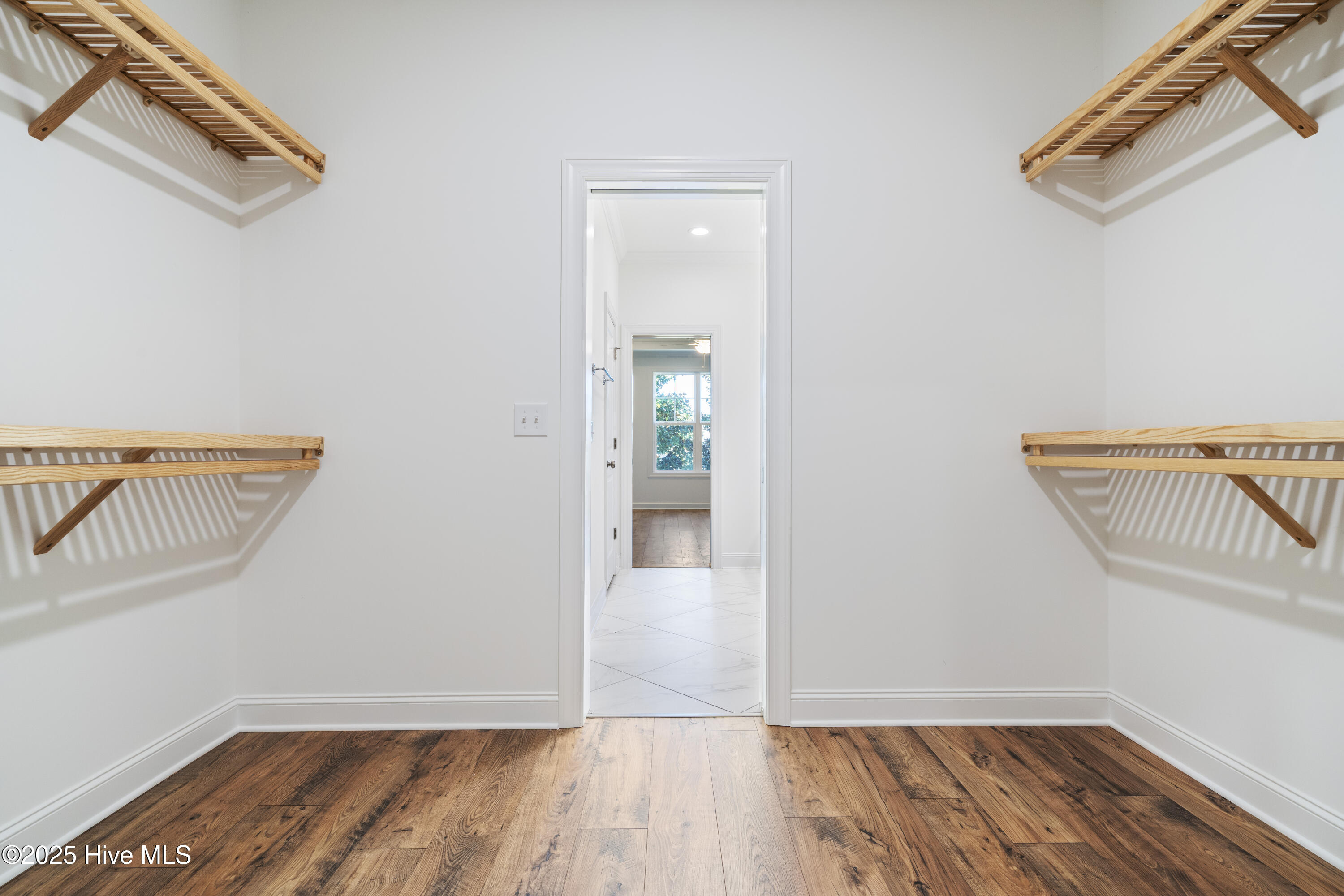 1246 Formosa Drive SE, 83