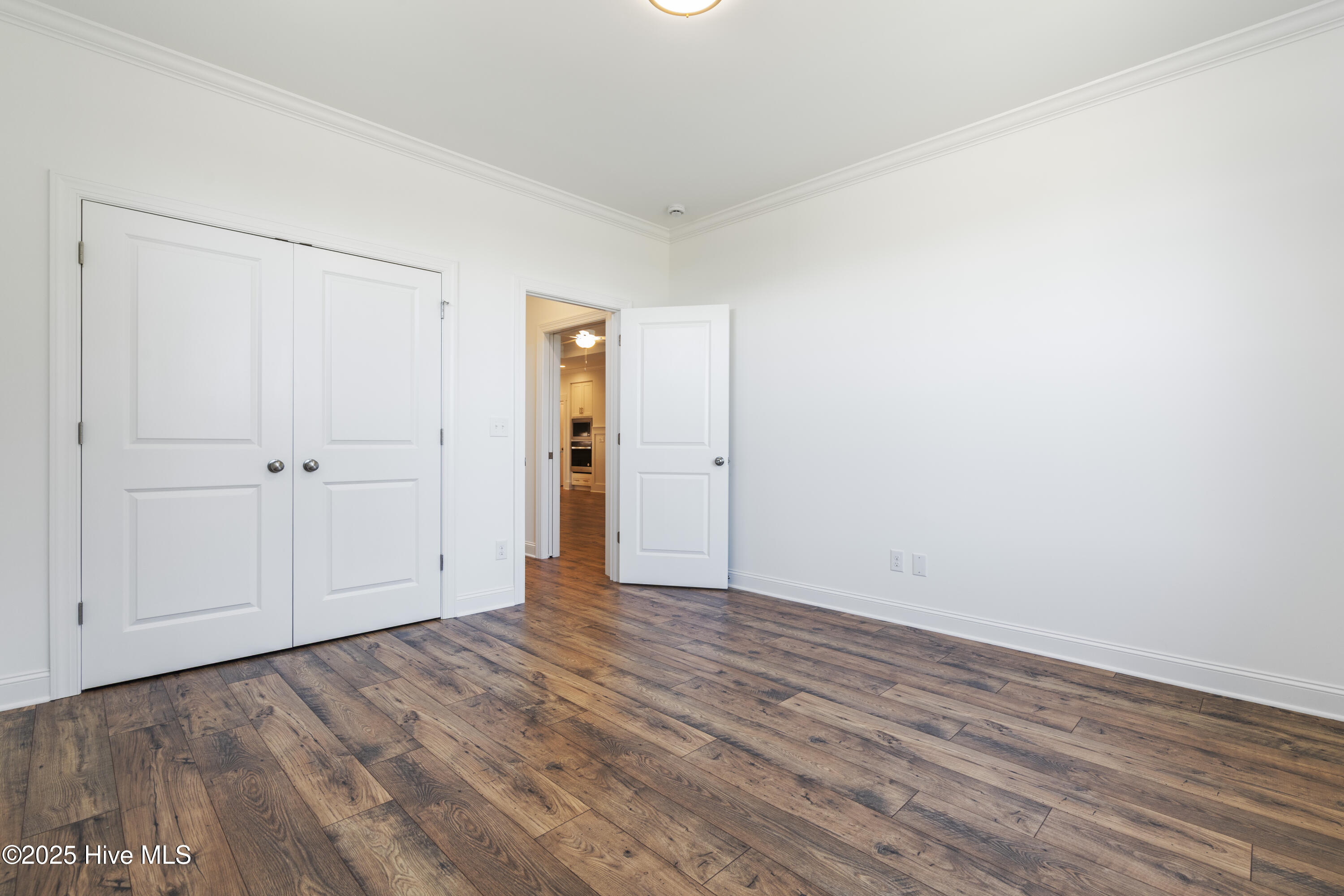 1246 Formosa Drive SE, 83