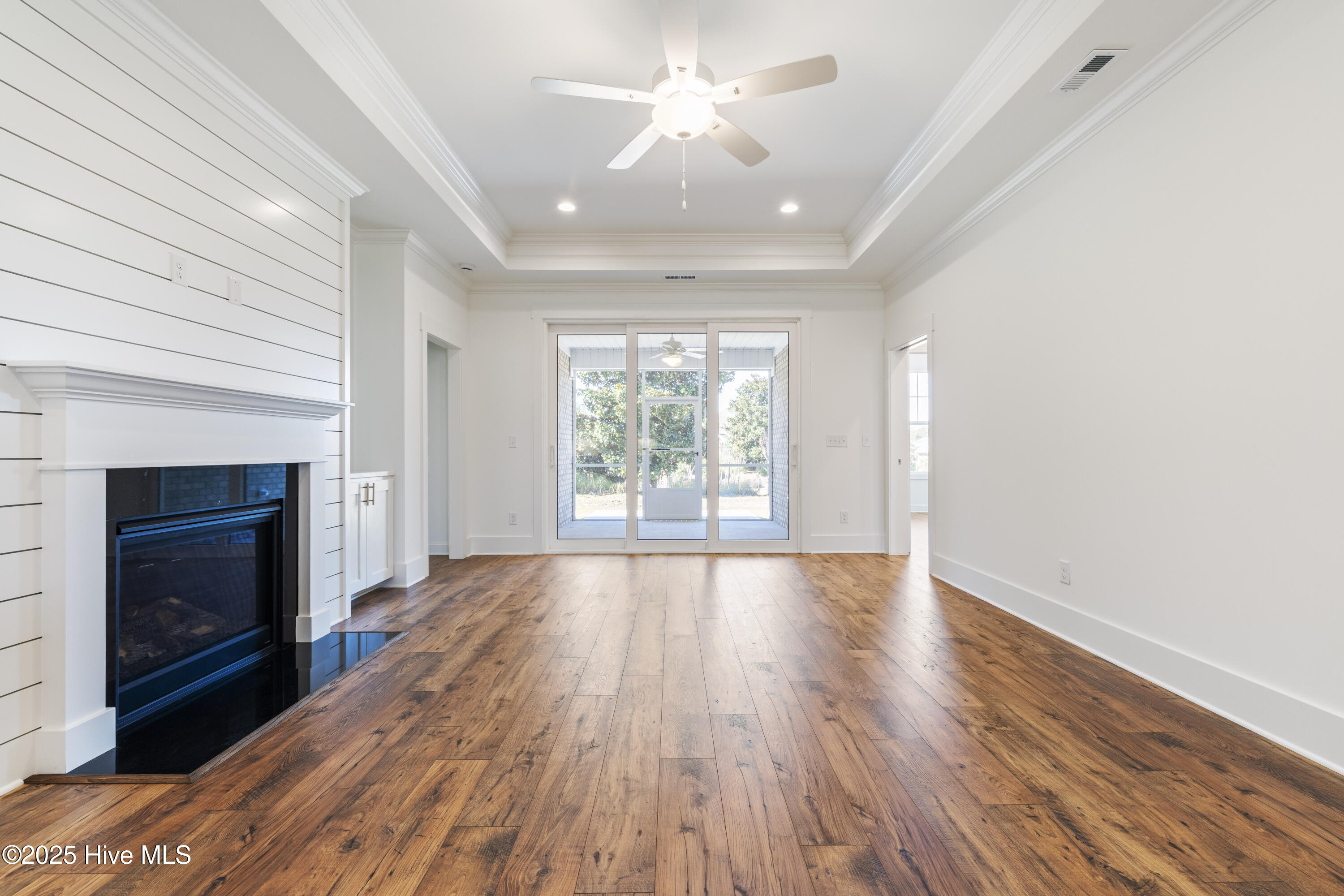 1246 Formosa Drive SE, 83