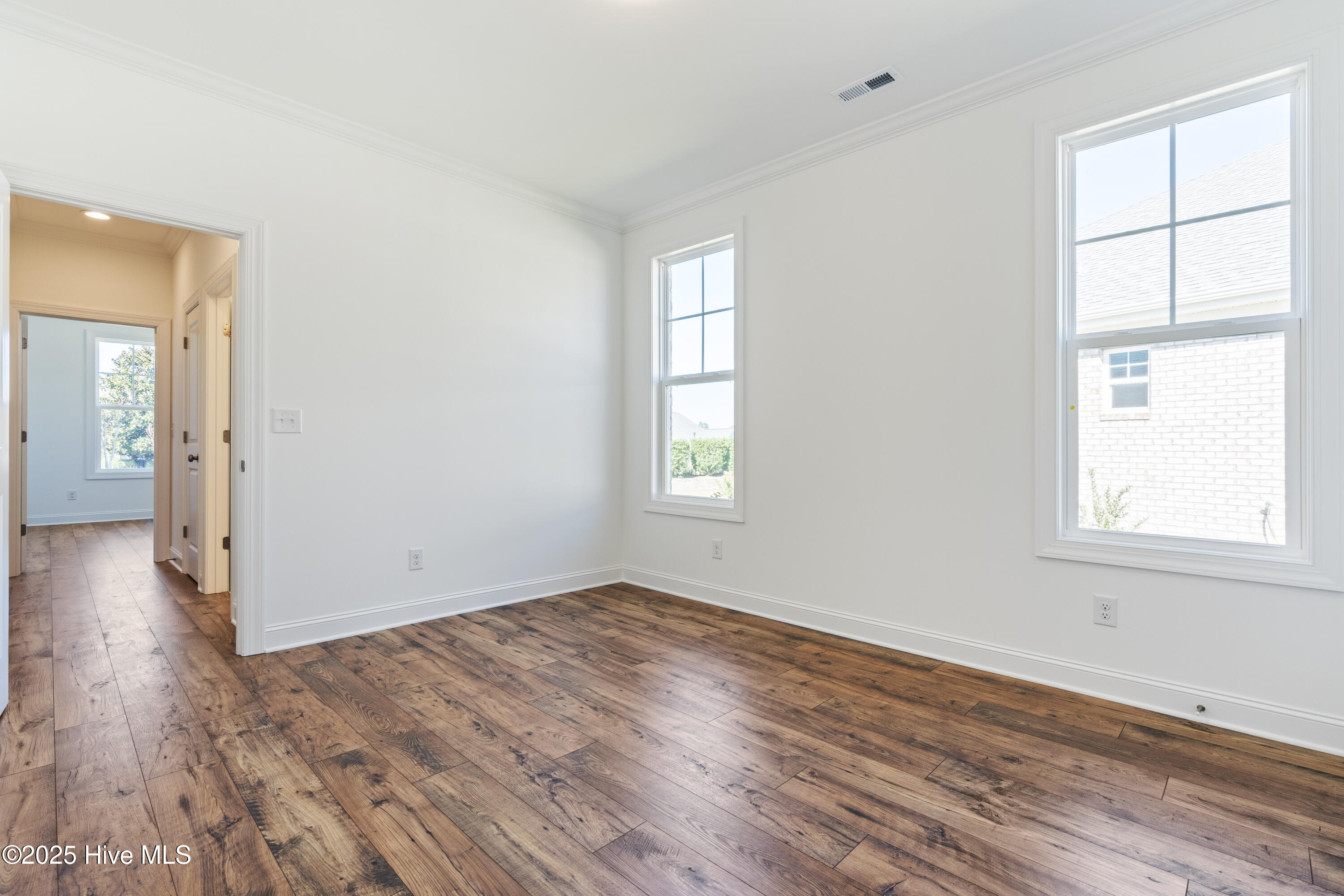 1246 Formosa Drive SE, 83