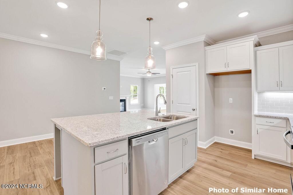 822 Red Sky Drive NE