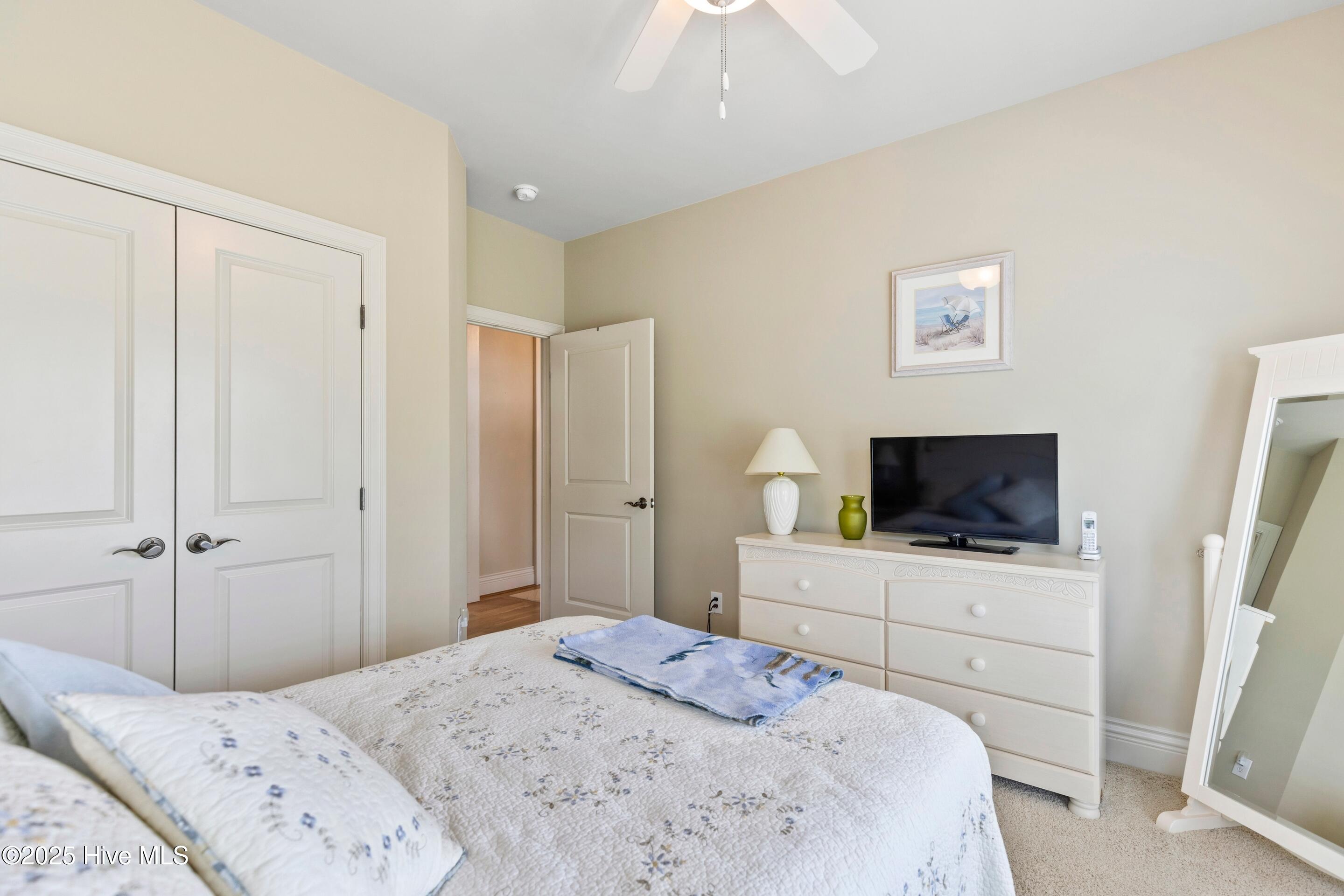 3298 Kensington Square SW