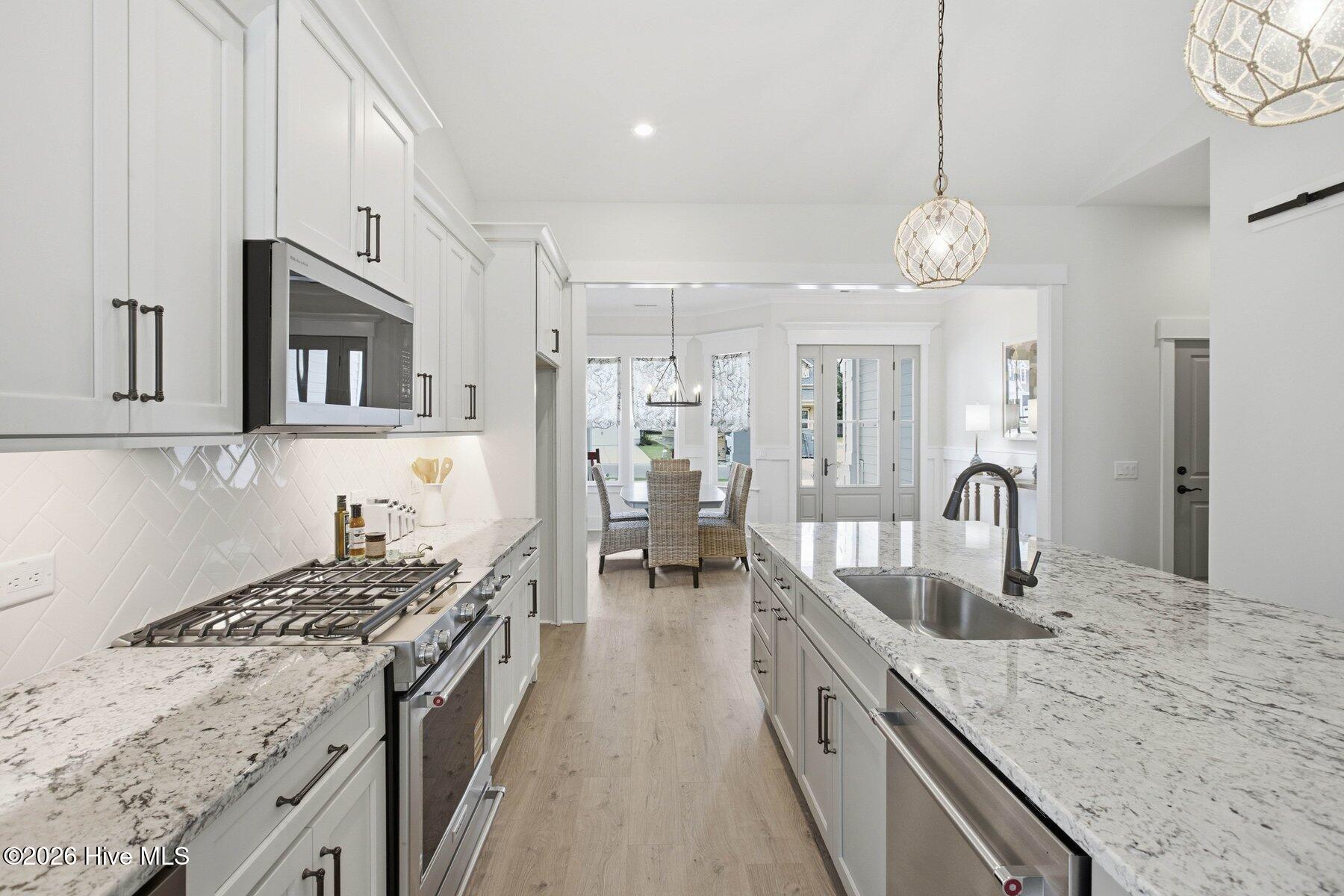 1216 Rockhill Road