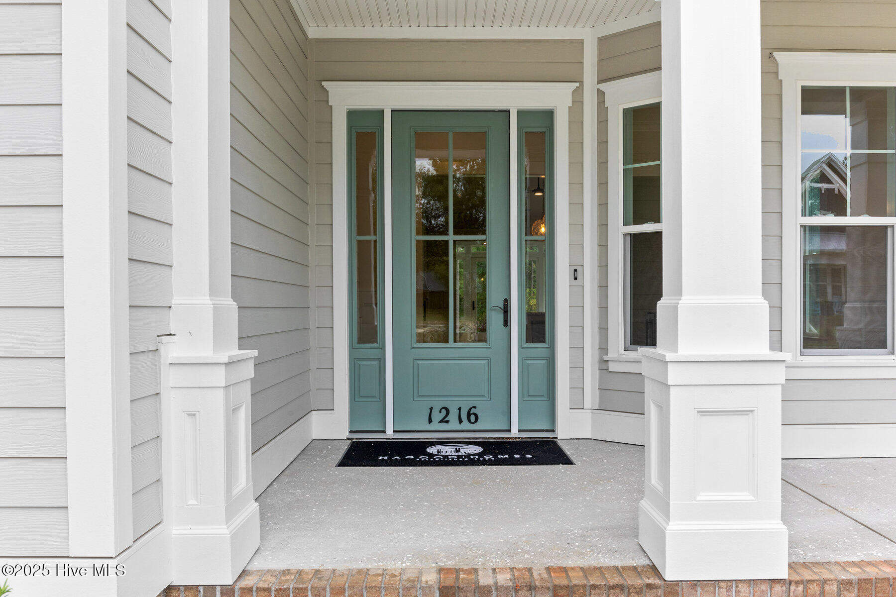 1216 Rockhill Road