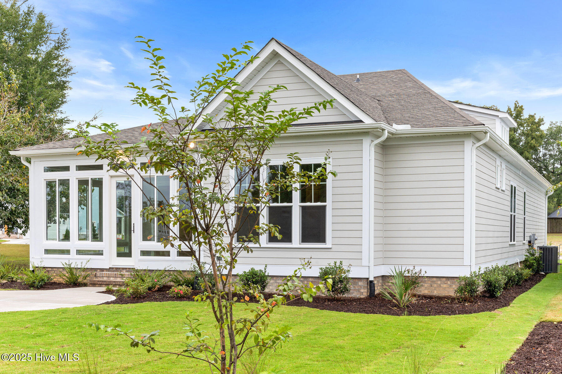 1216 Rockhill Road