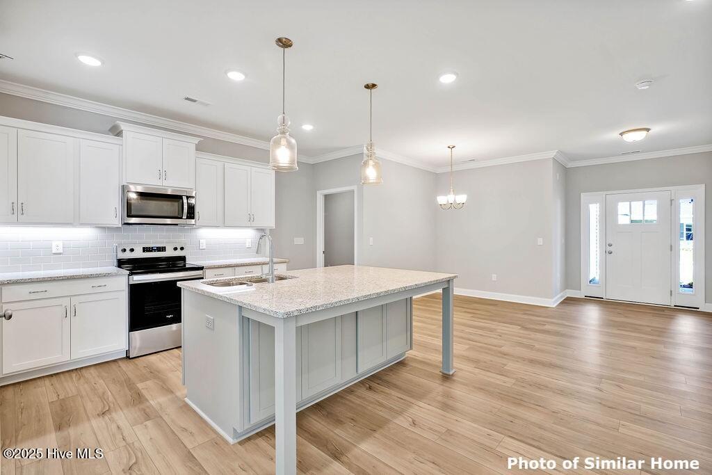 846 Compass Rose Lane SW