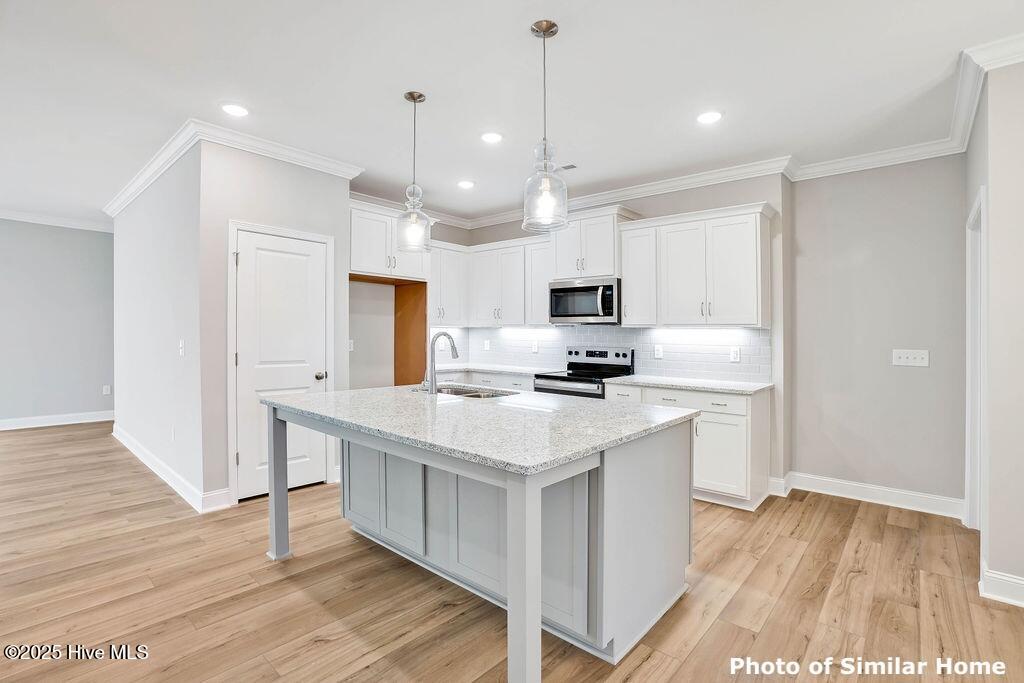 846 Compass Rose Lane SW