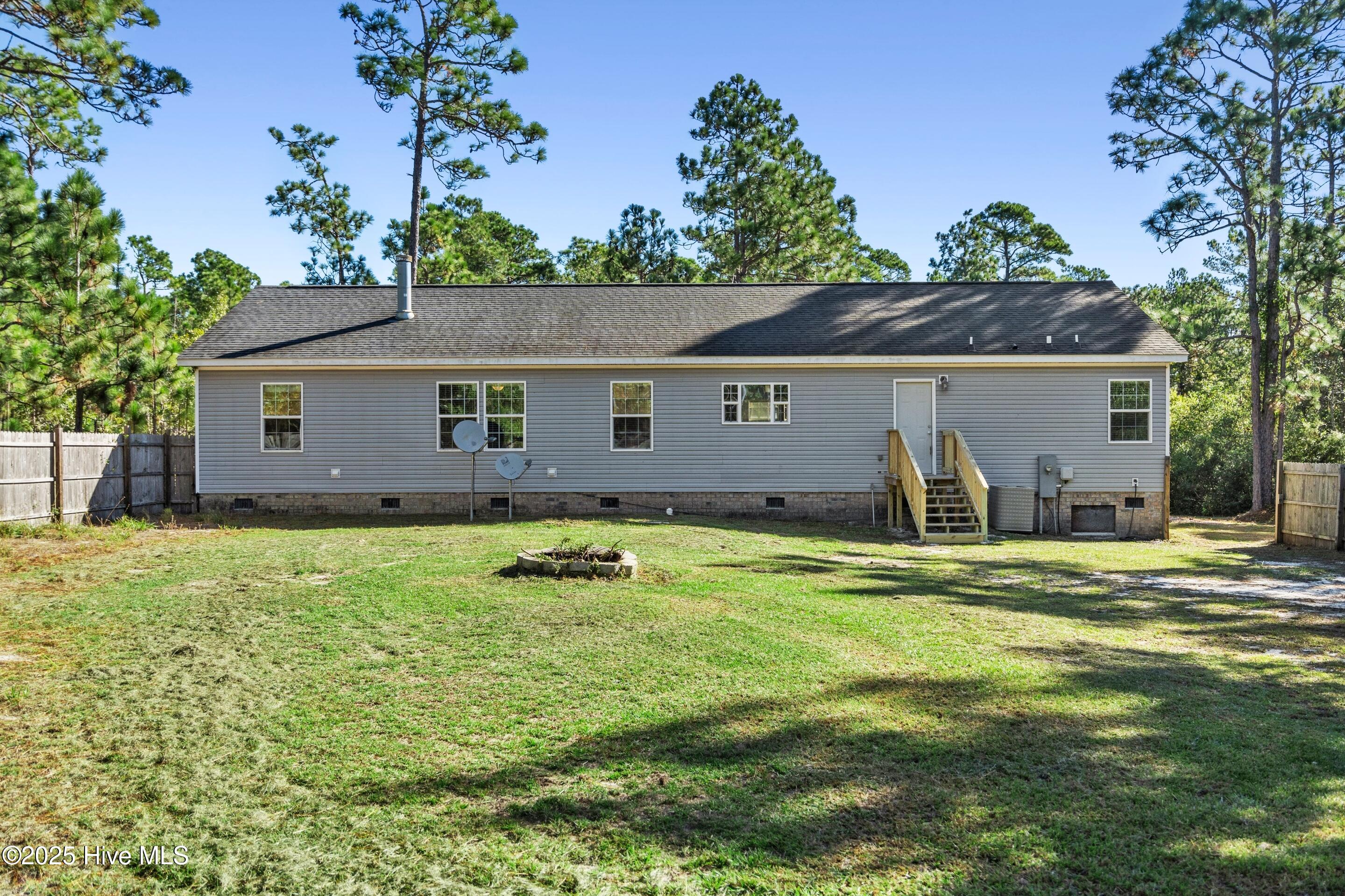 2243 Fieldcrest Road, Southport