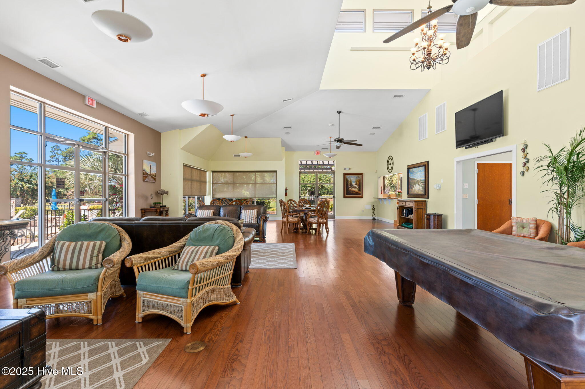 1210 St Simons Drive SE