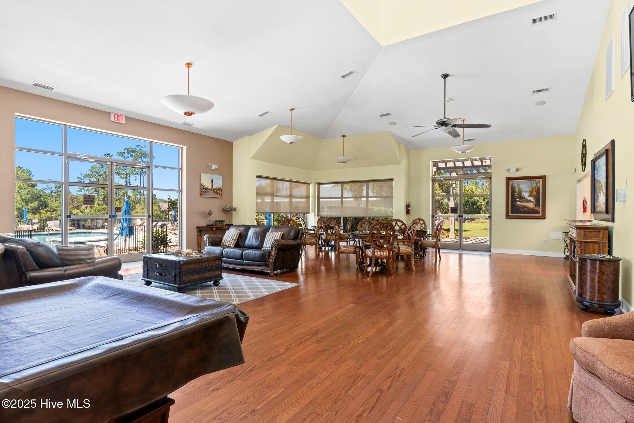 1210 St Simons Drive SE