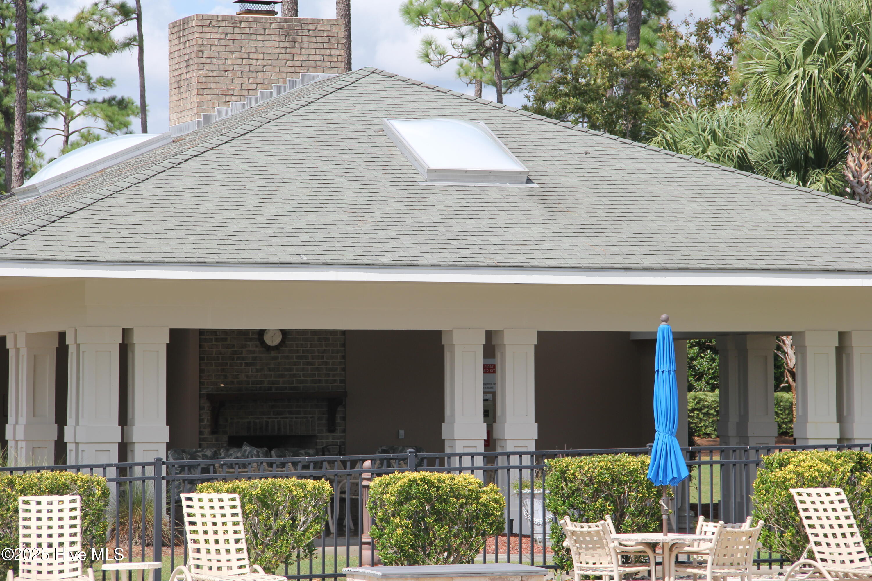 1274 St Simons Drive SE