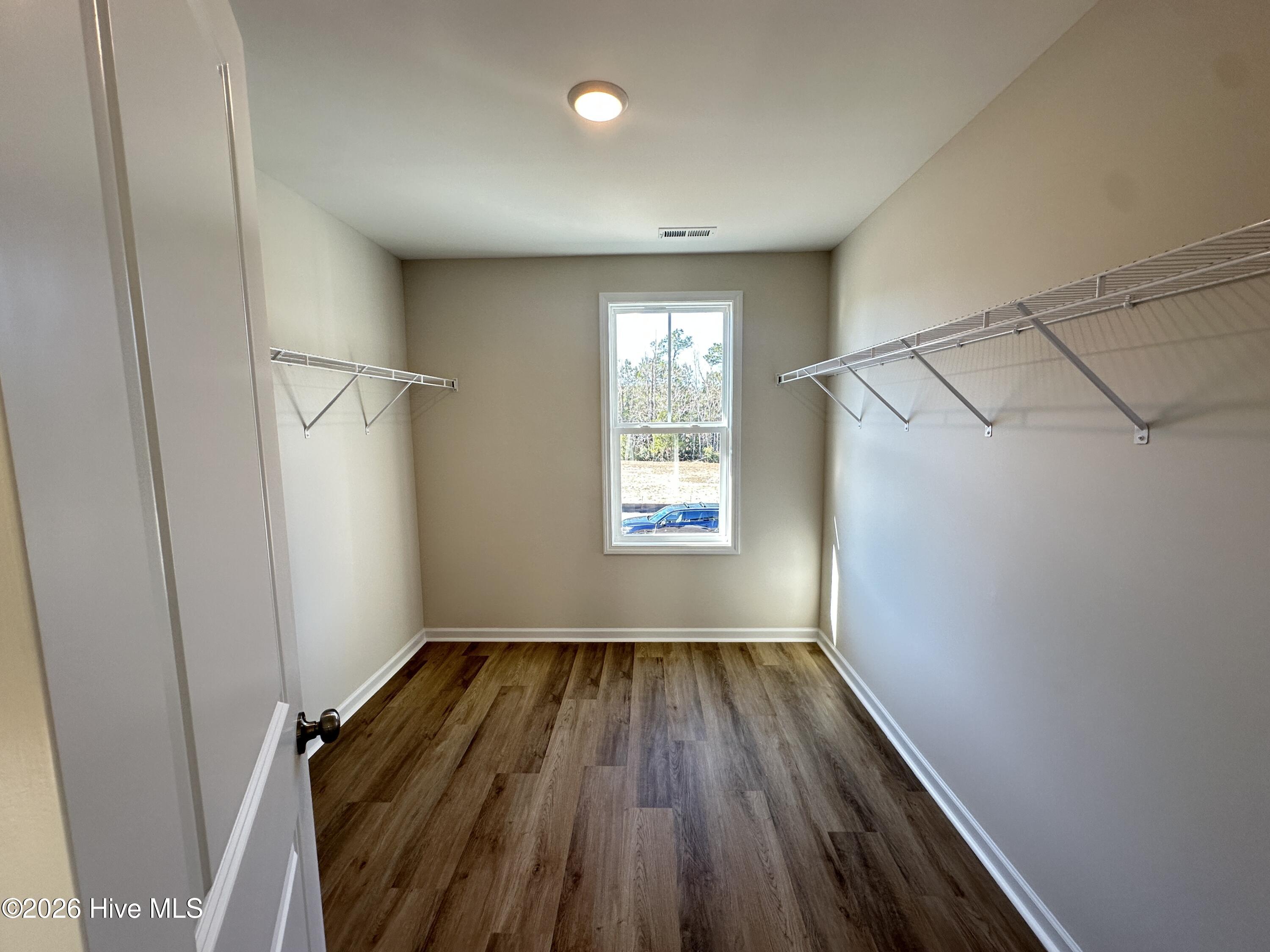229 S Bandwheel Way