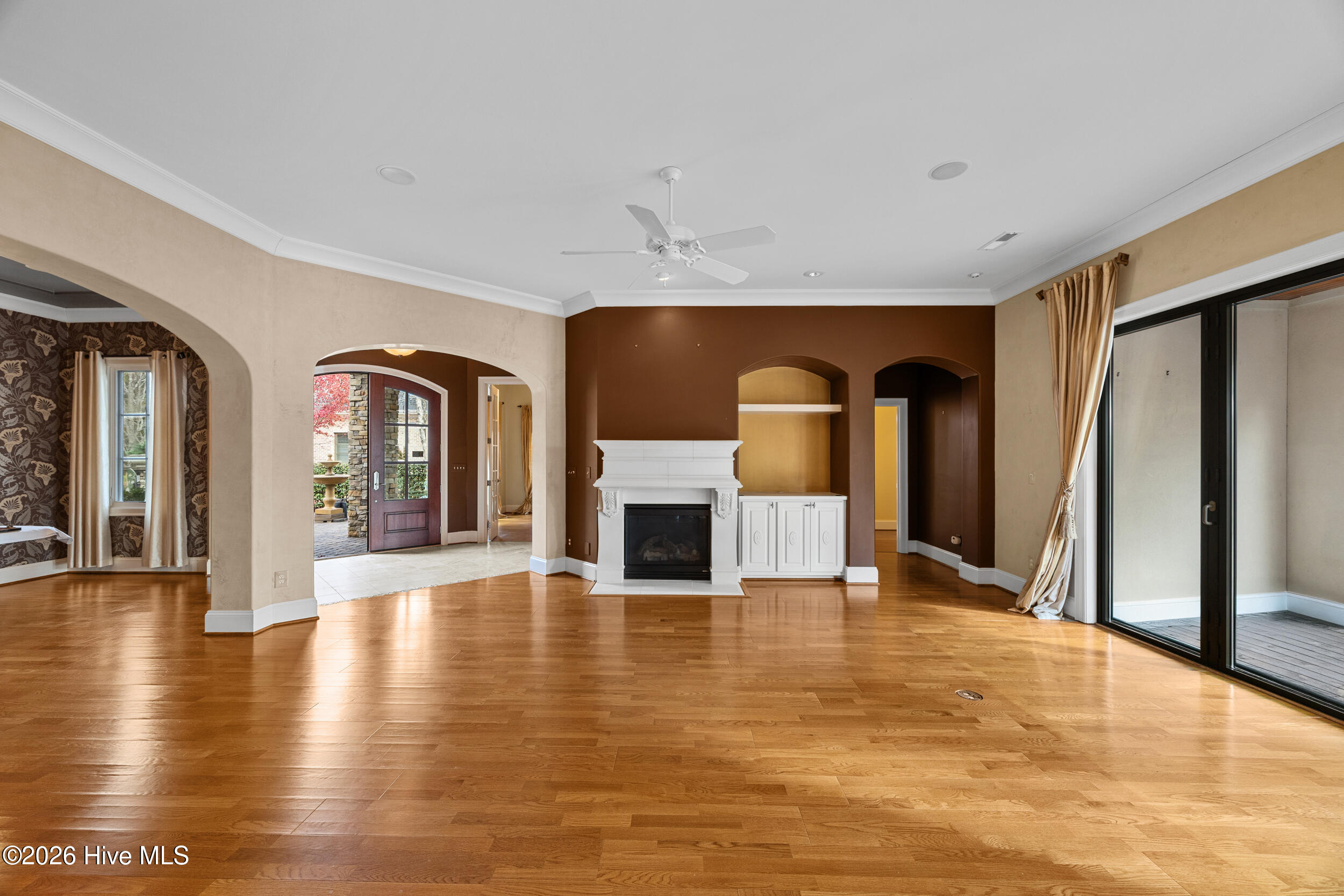 1301 S Moorings Drive