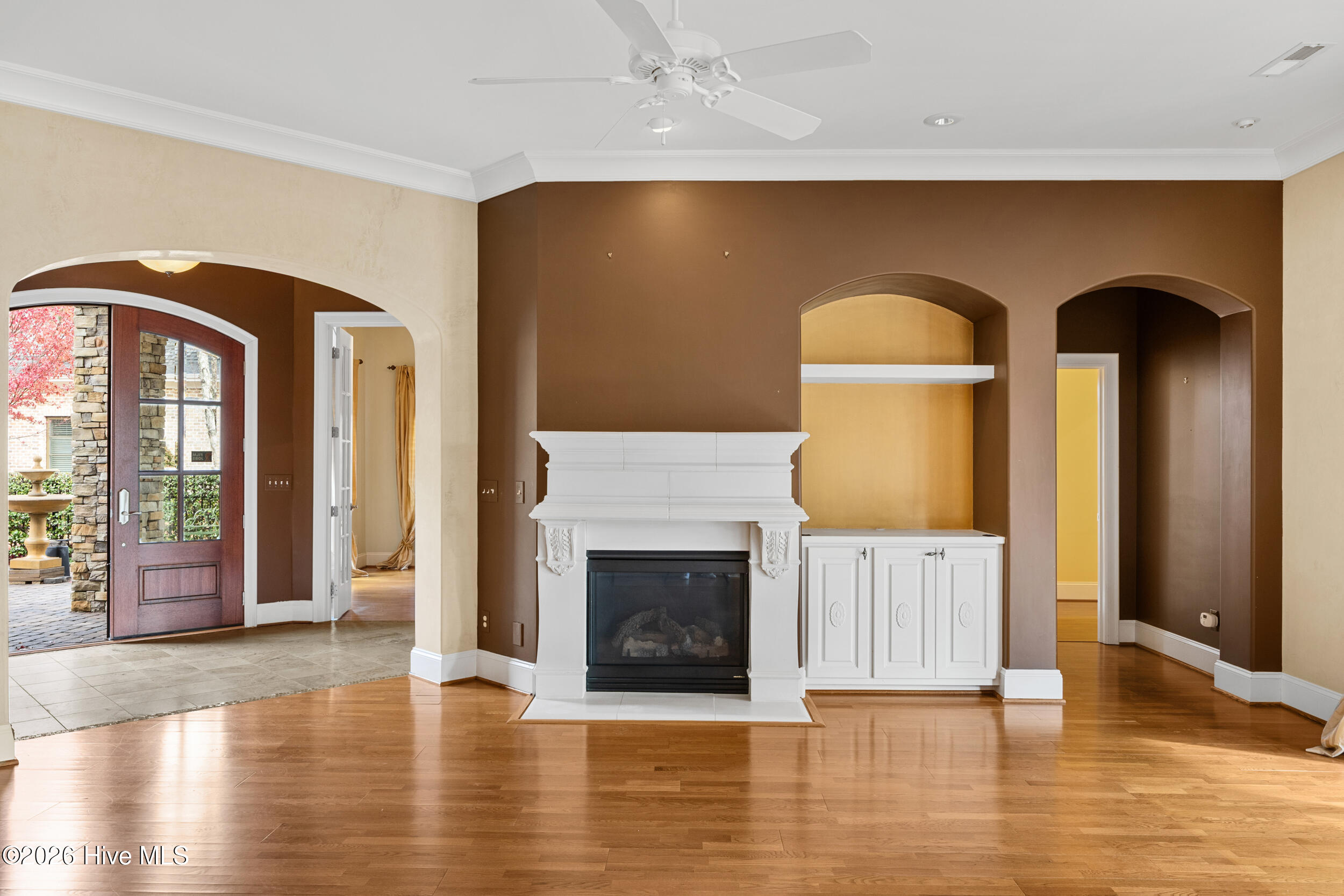 1301 S Moorings Drive