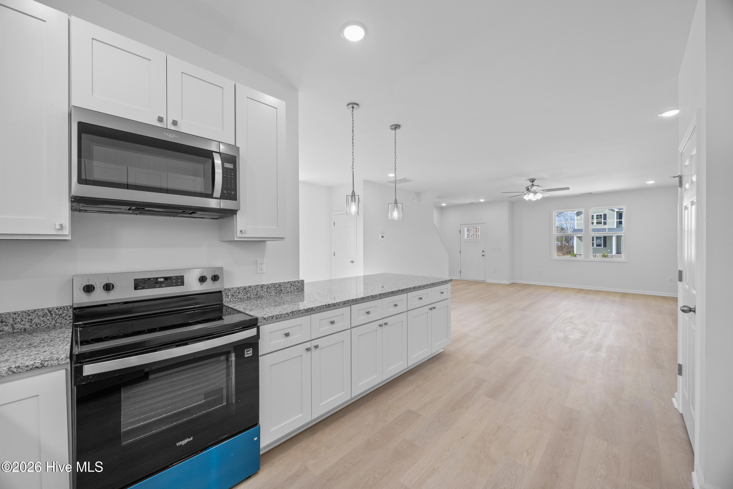 709 W Hayes Street