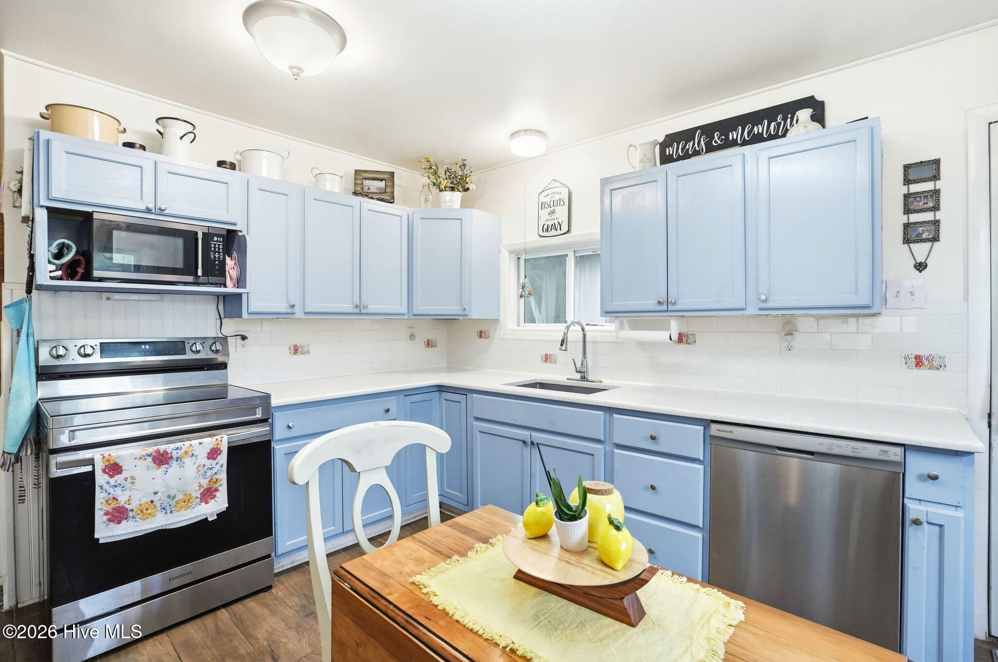 1203 Ocean Trail Court SW