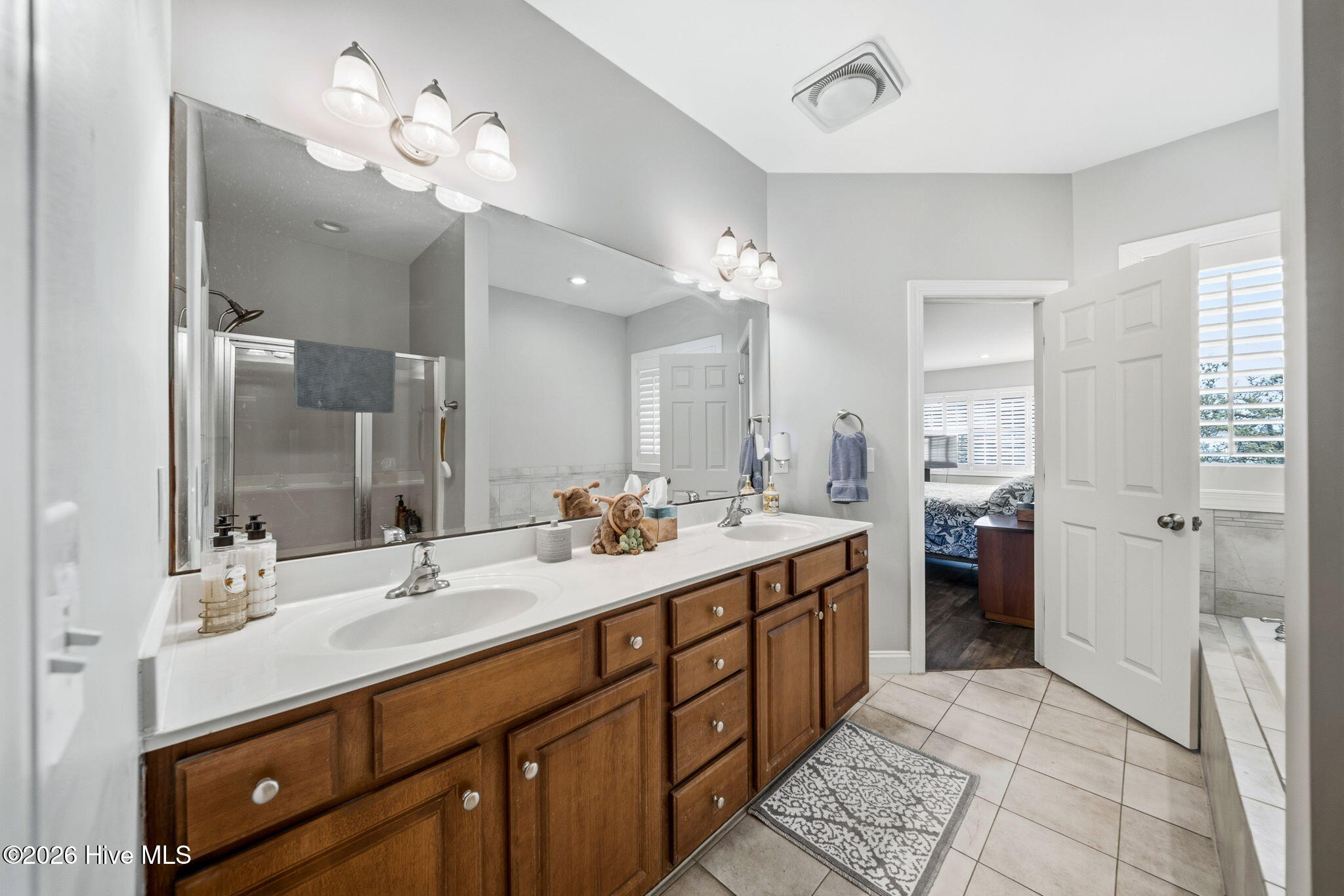 204 N Boca Bay Lane B