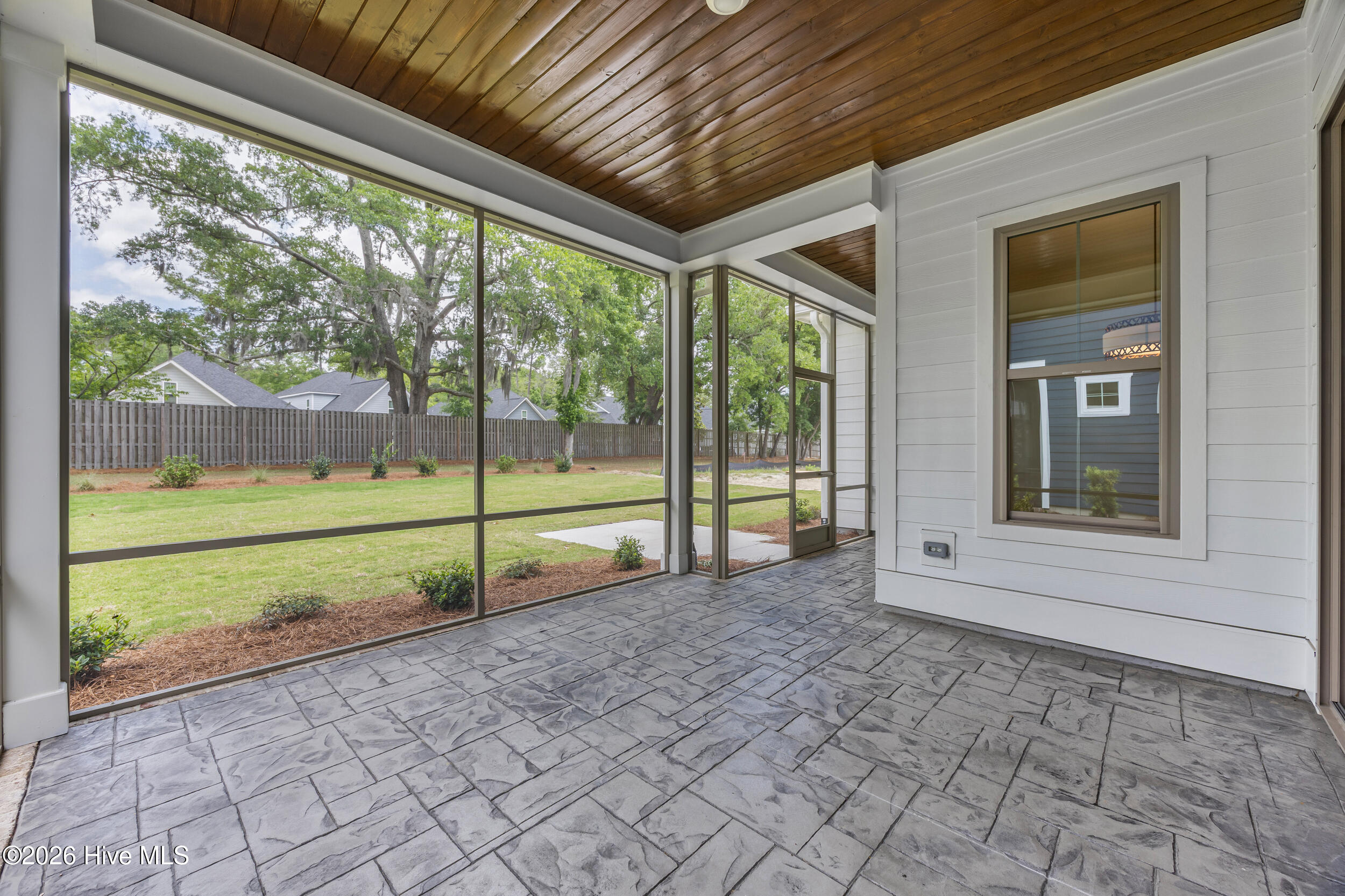1213 Rockhill Road