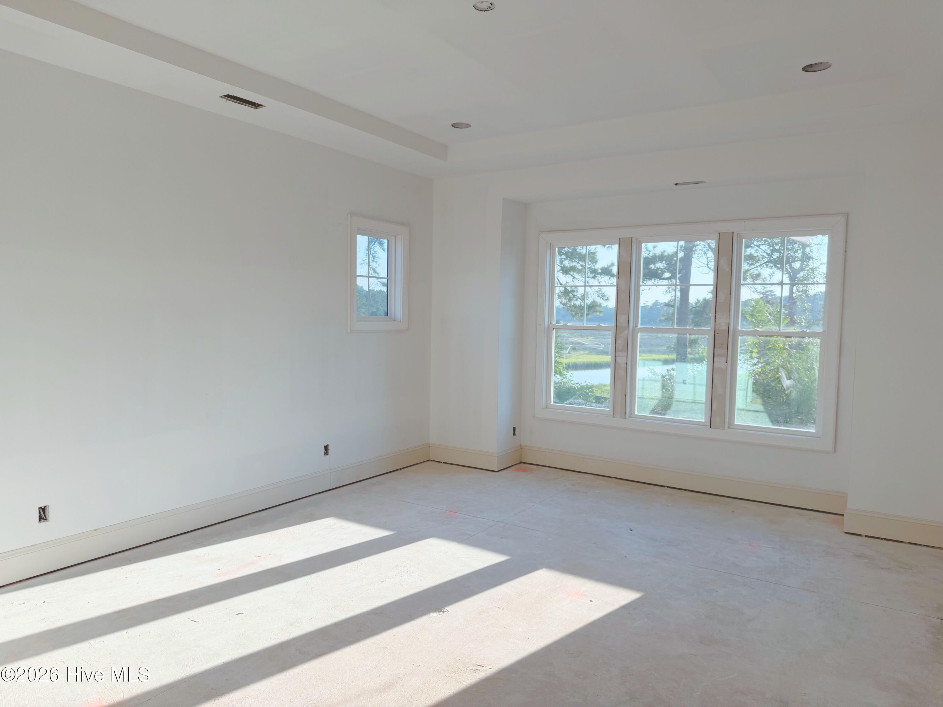 143 Halcyon Drive Drive