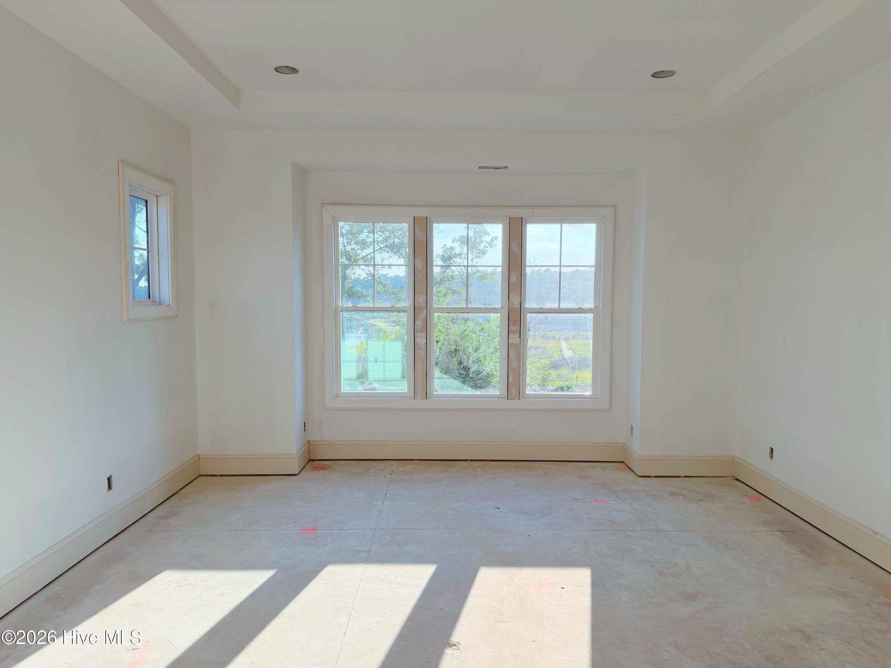 143 Halcyon Drive Drive
