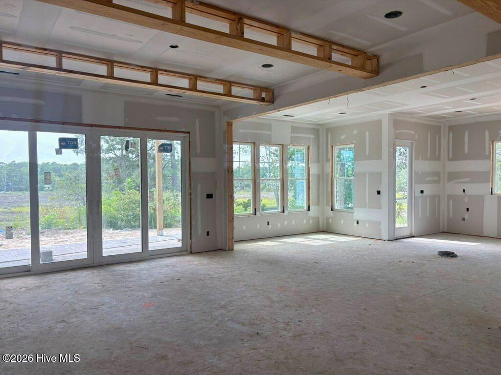 143 Halcyon Drive Drive