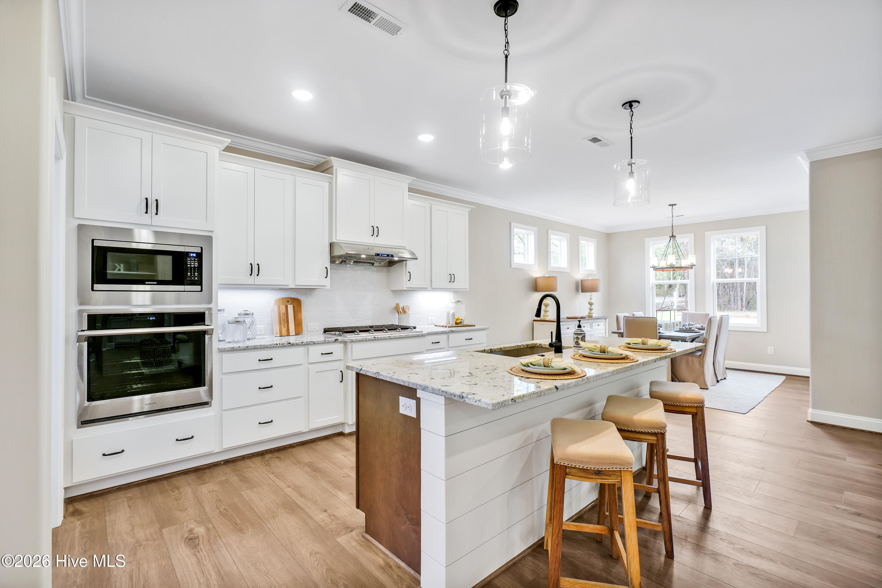 1113 Rockhill Road