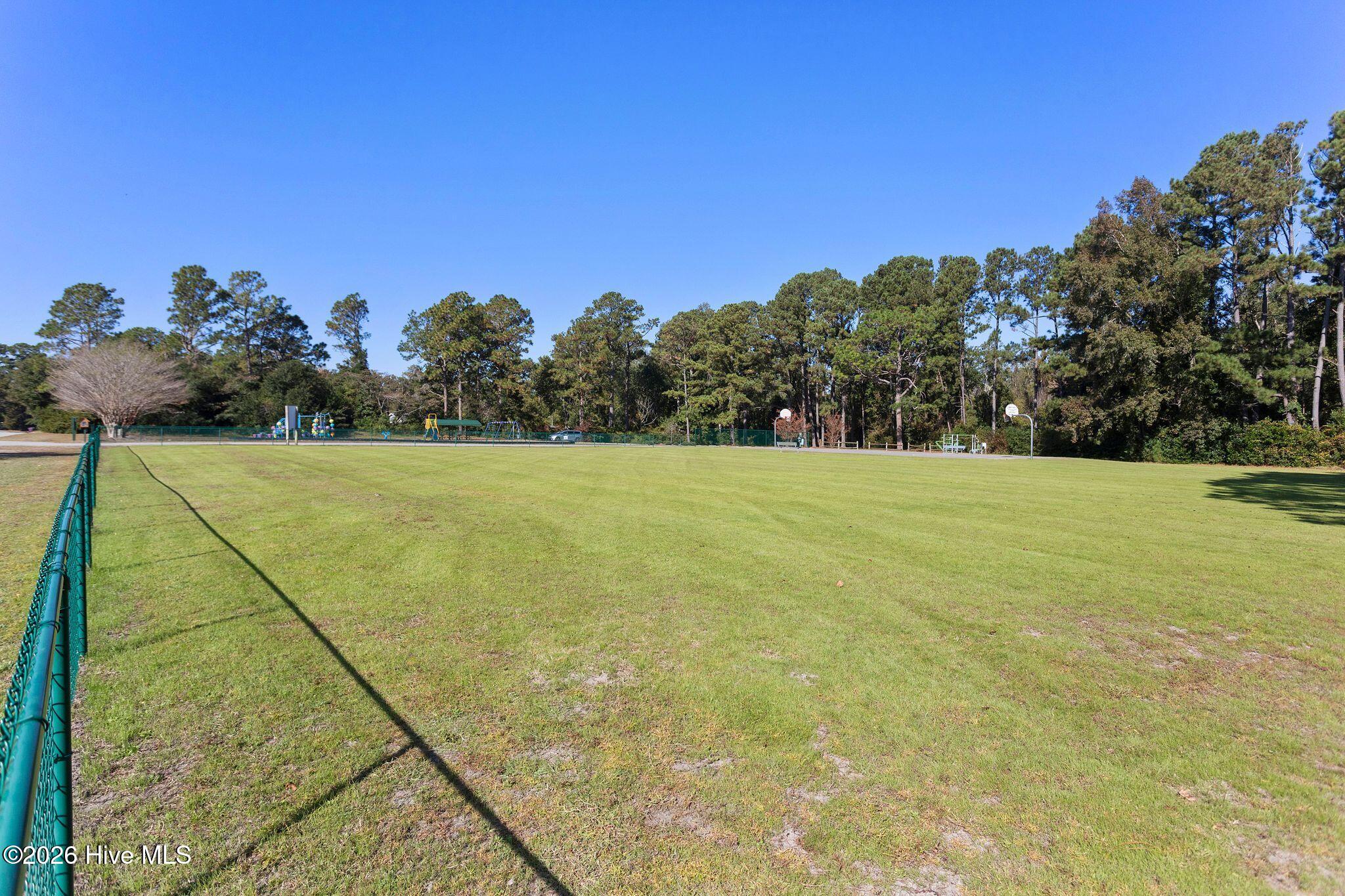4614 102 Lord Elkins Road
