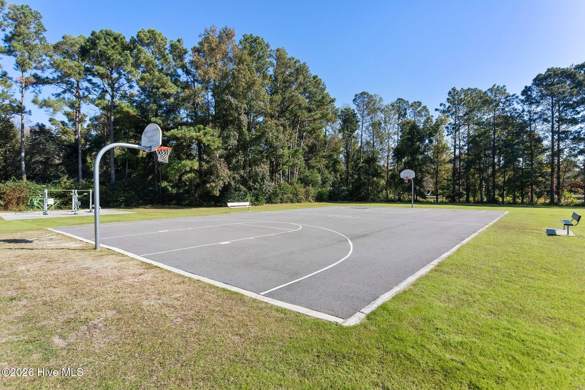 4614 102 Lord Elkins Road