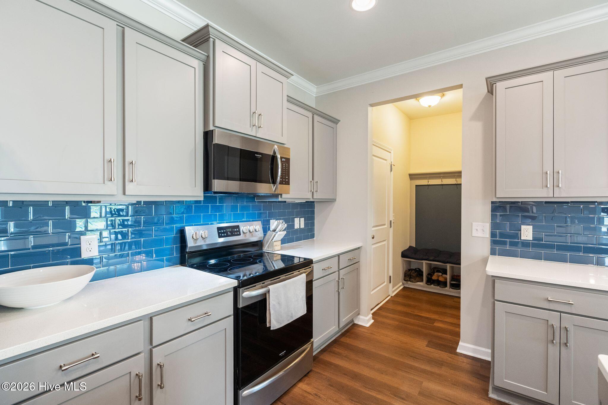 950 Keekle Lane SE