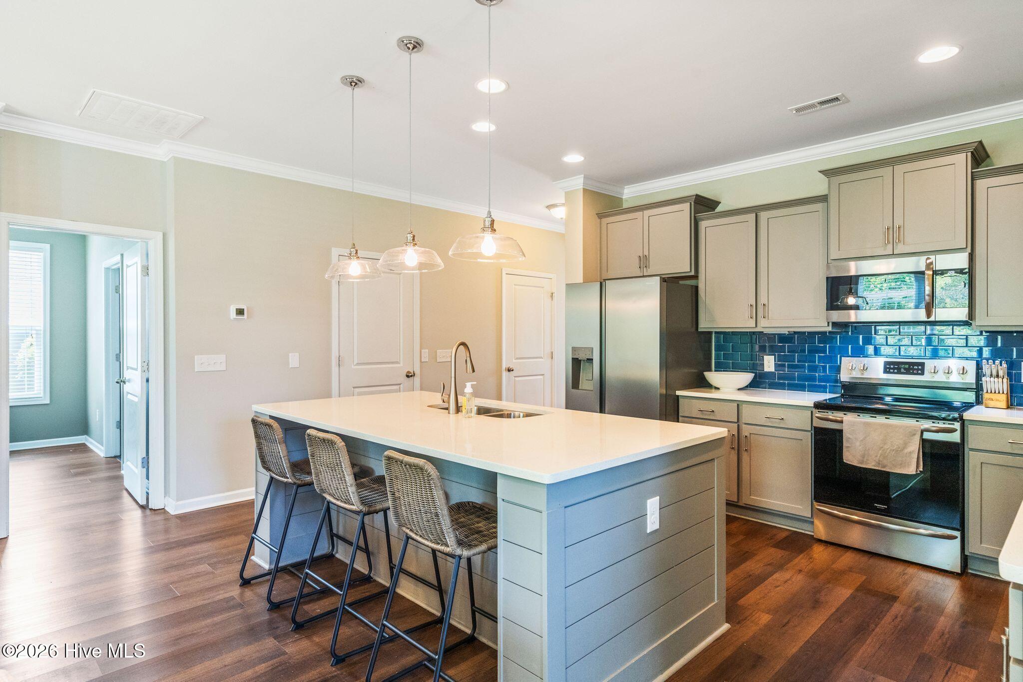 950 Keekle Lane SE