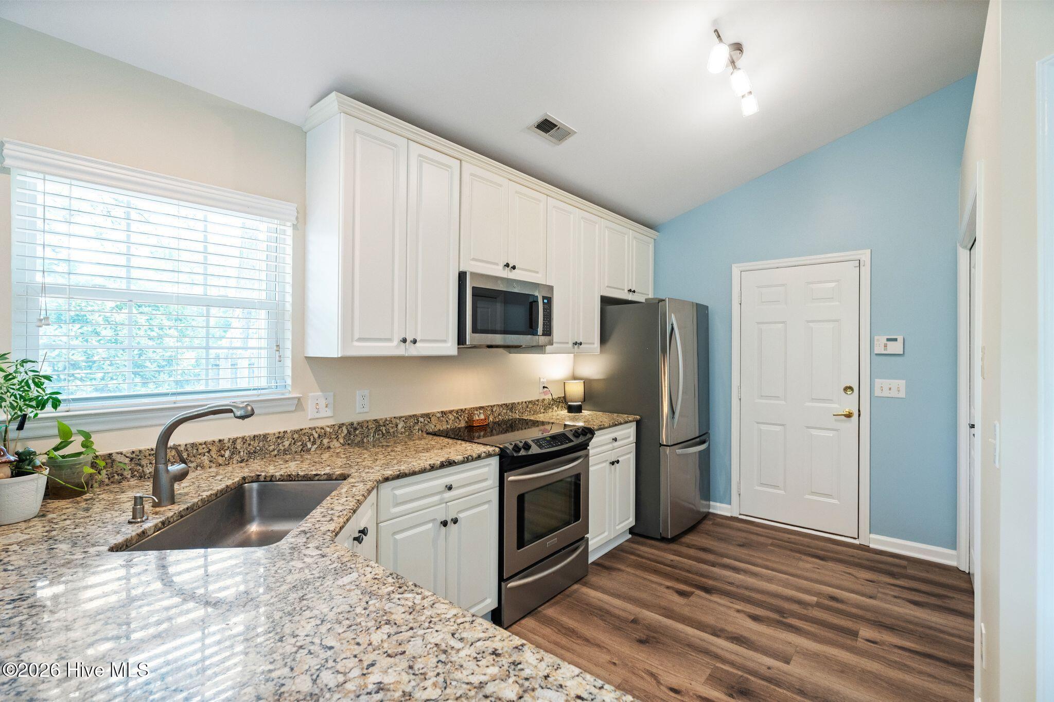 4900 Trailing Vine Lane