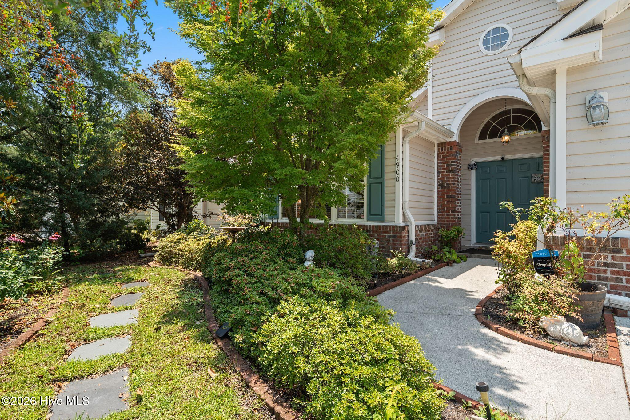 4900 Trailing Vine Lane