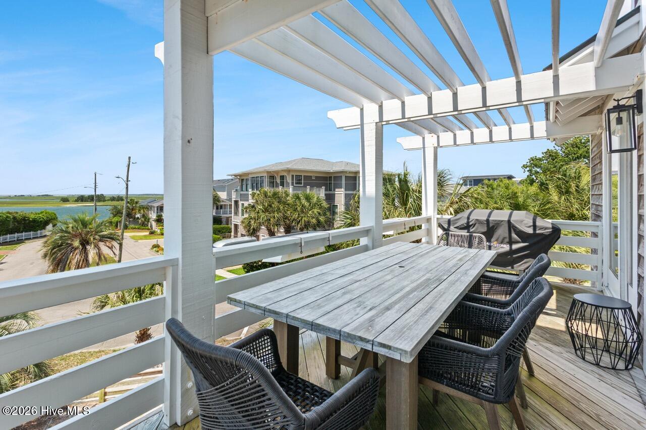 202 Live Oak Drive