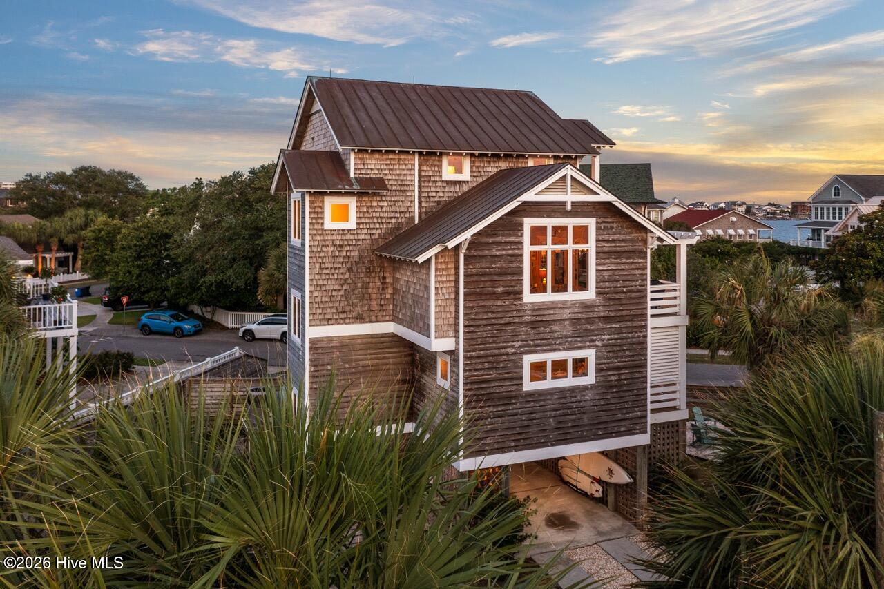 202 Live Oak Drive
