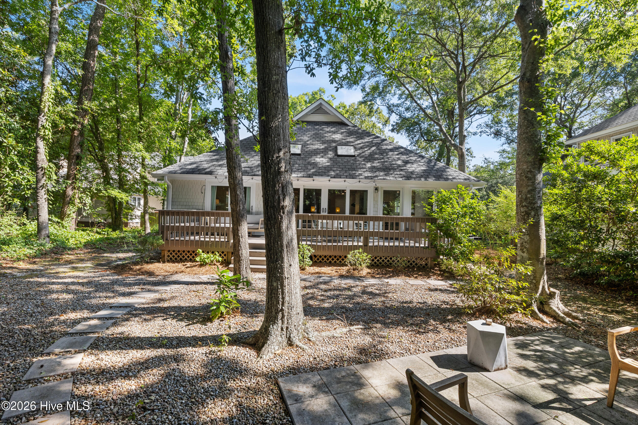 2106 Medeira Court